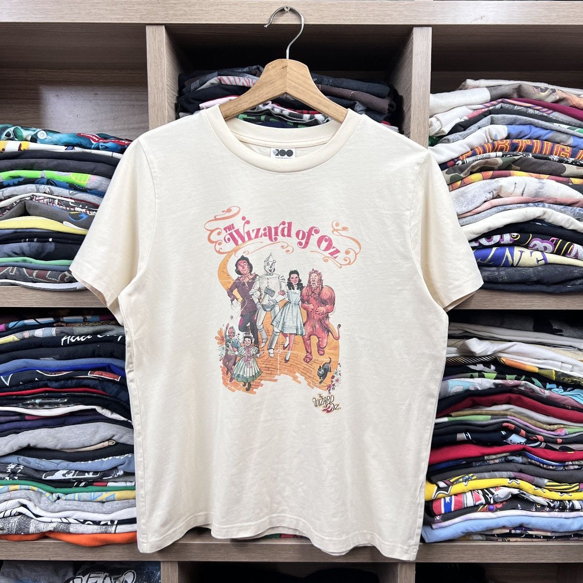 Warner Bros WIZARD OF oz By WARNER BROS SIZE XLARGE FIT TO SIZE MEDIUM Size US M / EU 48-50 / 2 - 1 Thumbnail
