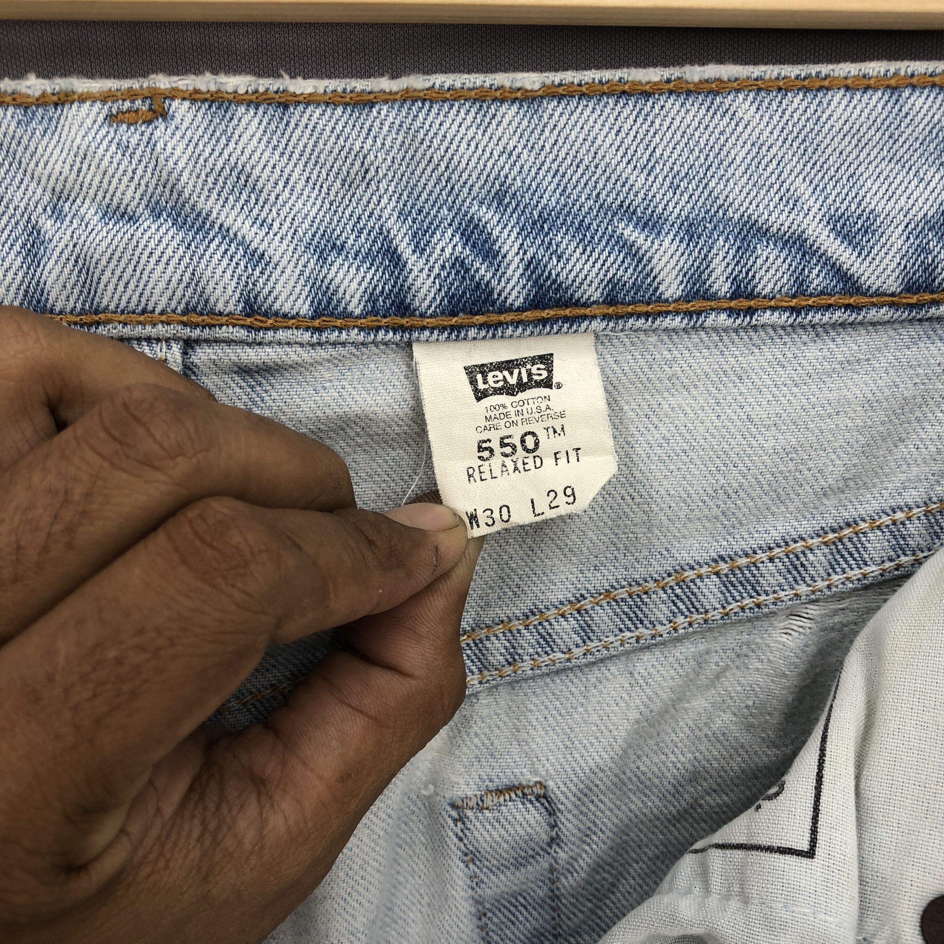 Levi's Vintage Levis 550 Jeans Levi's Ripped Light Wash Denim Size 28" / US 6 / IT 42 - 11 Thumbnail