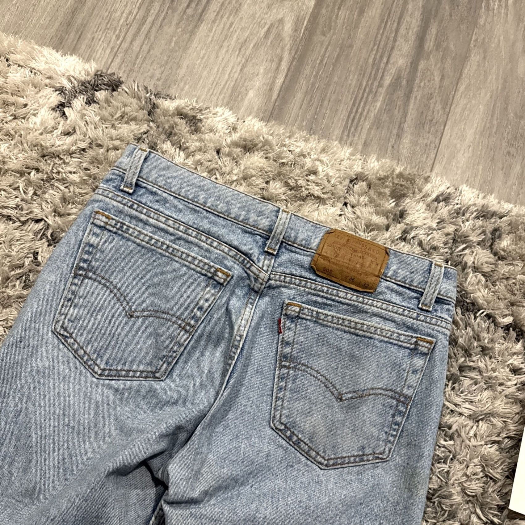 Levi's Vintage Levi’s 505 Jeans 90’s Denim Straight Fit Workwear Blue Men’s Size 36x28 Size US 36 / EU 52 - 4 Thumbnail