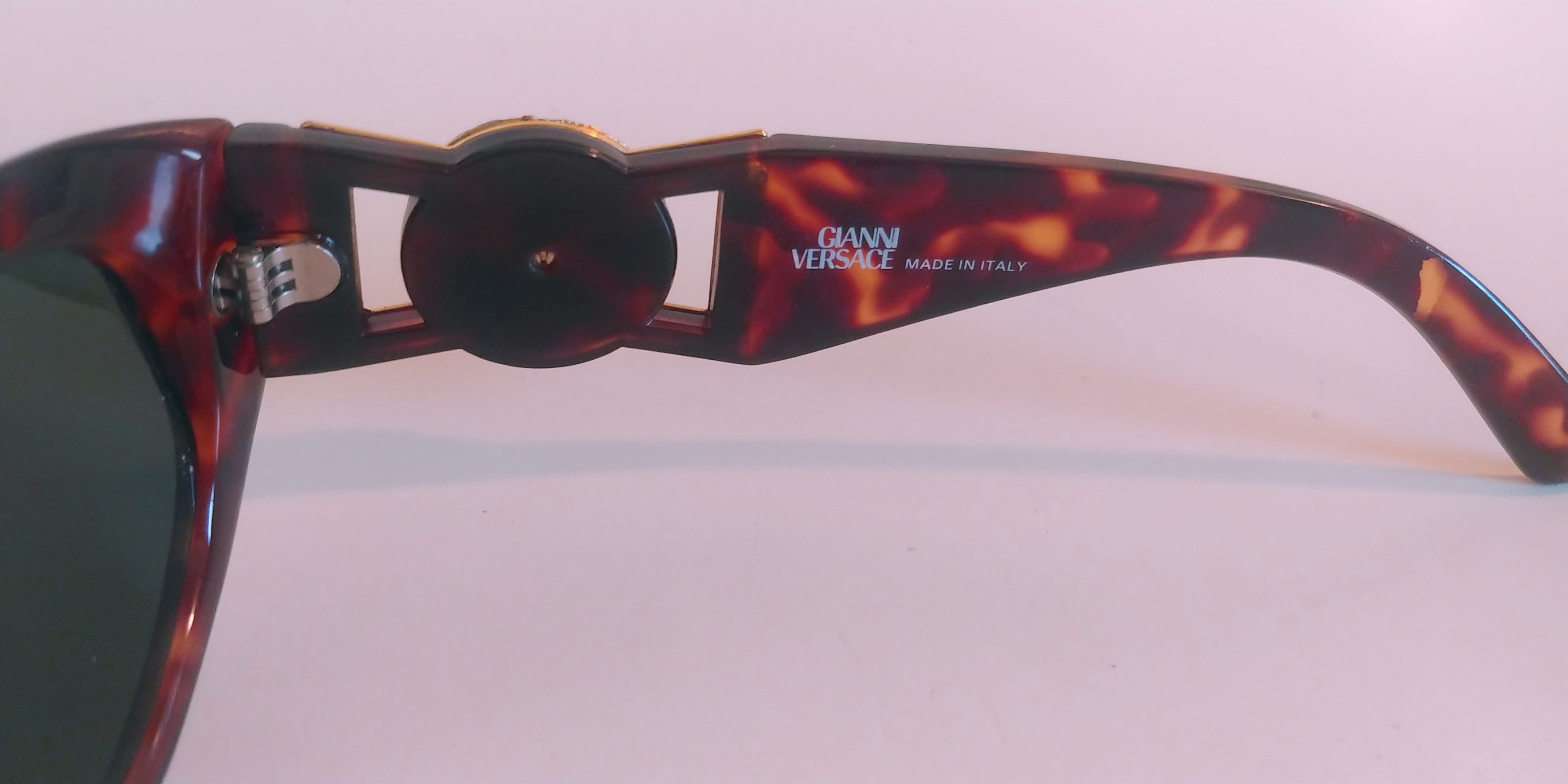 Versace Gianni Versace Sunglasses Size ONE SIZE - 7 Thumbnail