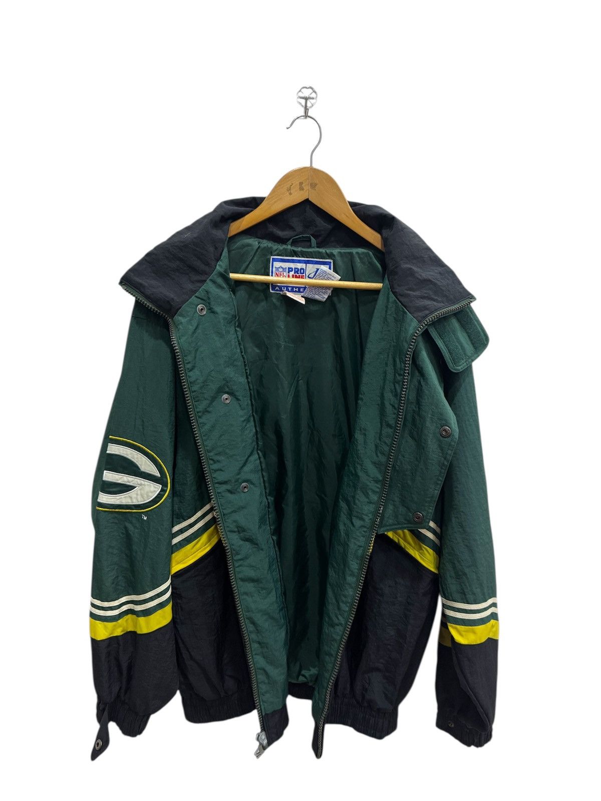 Logo Athletic × NFL × Vintage Vintage 90’s NFL Green Bay Packers by Logo Athletic Size US M / EU 48-50 / 2 - 2 Thumbnail