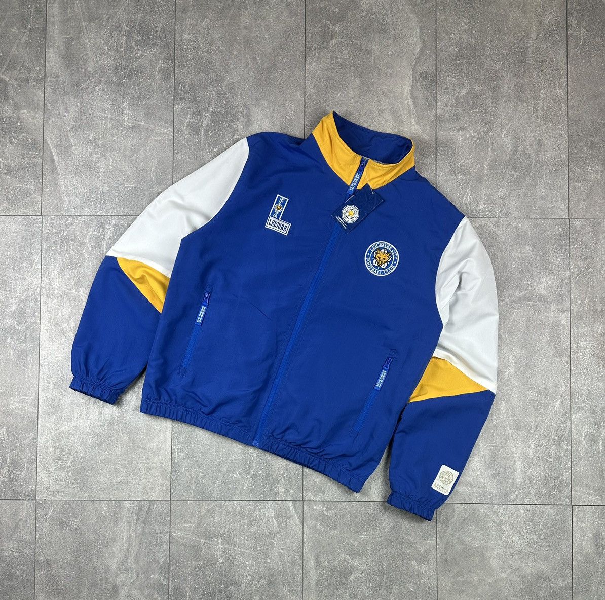 Other New Fox Leicester City Retro Track-Jacket 1992/94 Size US L / EU 52-54 / 3 - 1 Thumbnail