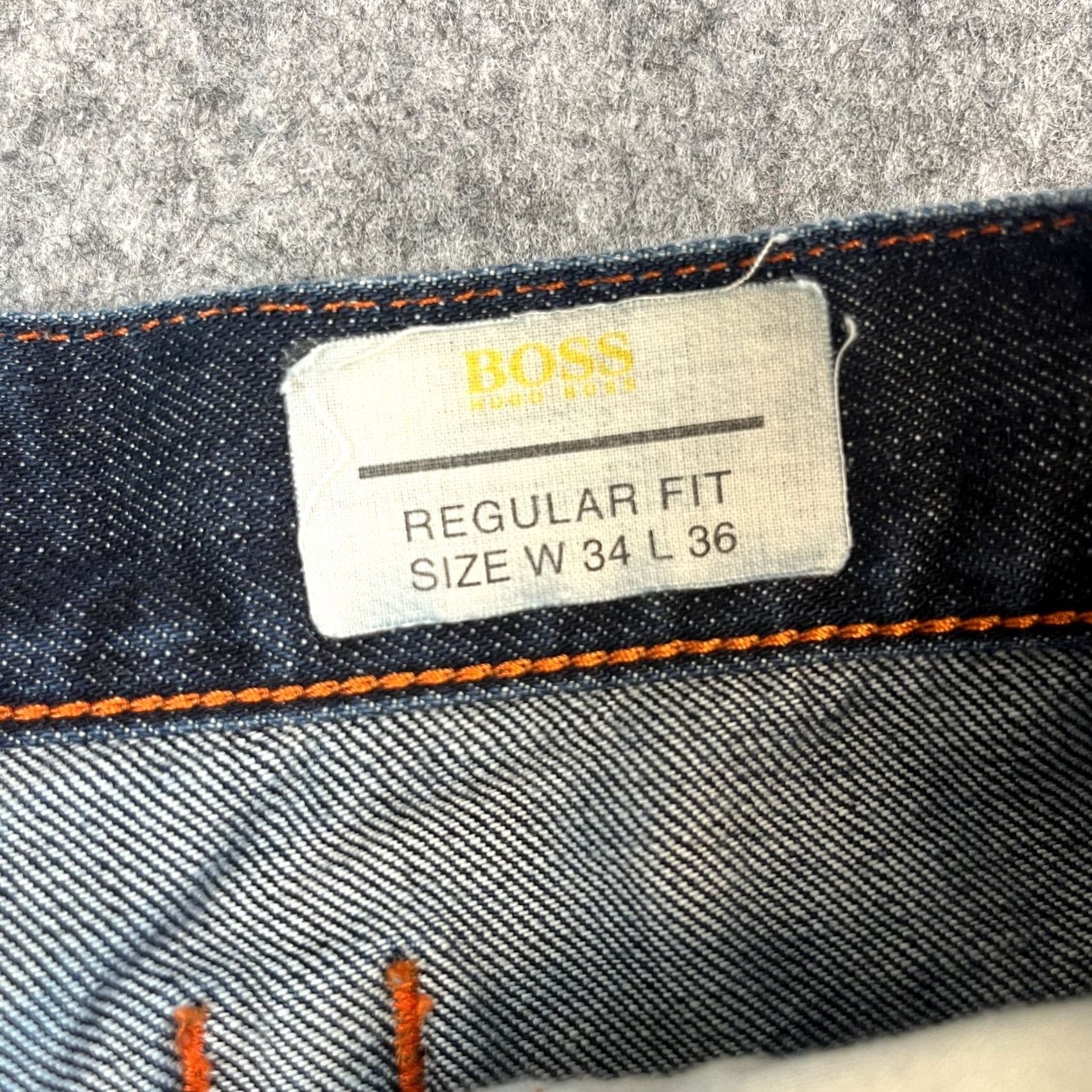 Hugo Boss HUGO BOSS Jeans Regular Straight 34 32 Dark Wash Blue Whiskers Jeans Mens Regular 34in 32in Denim 5-Pocket Design Cotton Fabric Wash Dark Vintage No Size US 34 / EU 50 - 7 Thumbnail