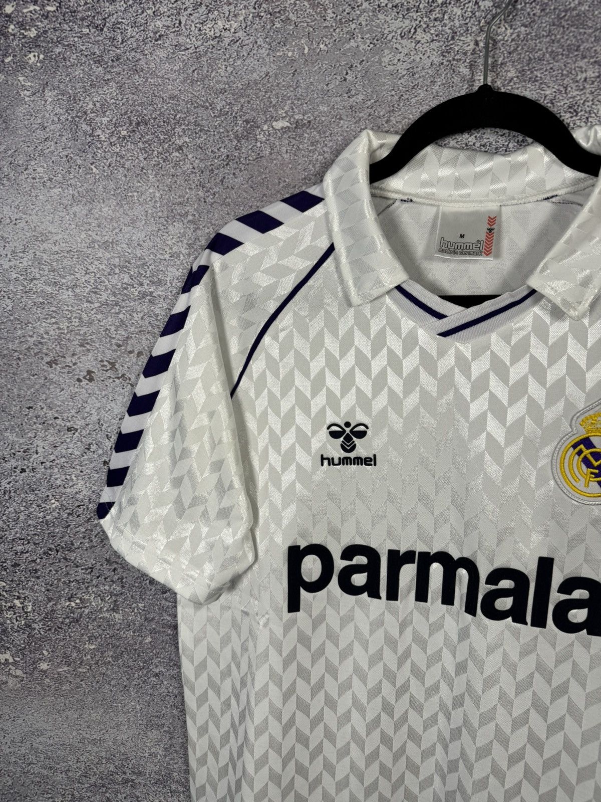 Other Retro 80’s Real Madrid 1986/87 Fan Soccer Jersey Size US M / EU 48-50 / 2 - 3 Thumbnail