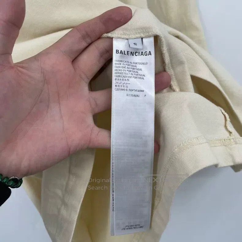 Balenciaga Balenciaga Beige Coke embroidery letter short-sleeve Size US S / EU 44-46 / 1 - 4 Thumbnail