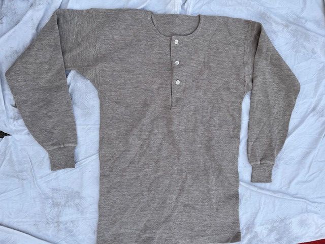Vintage USA Military WWII Look Henley Top Size US S / EU 44-46 / 1 - 3 Thumbnail