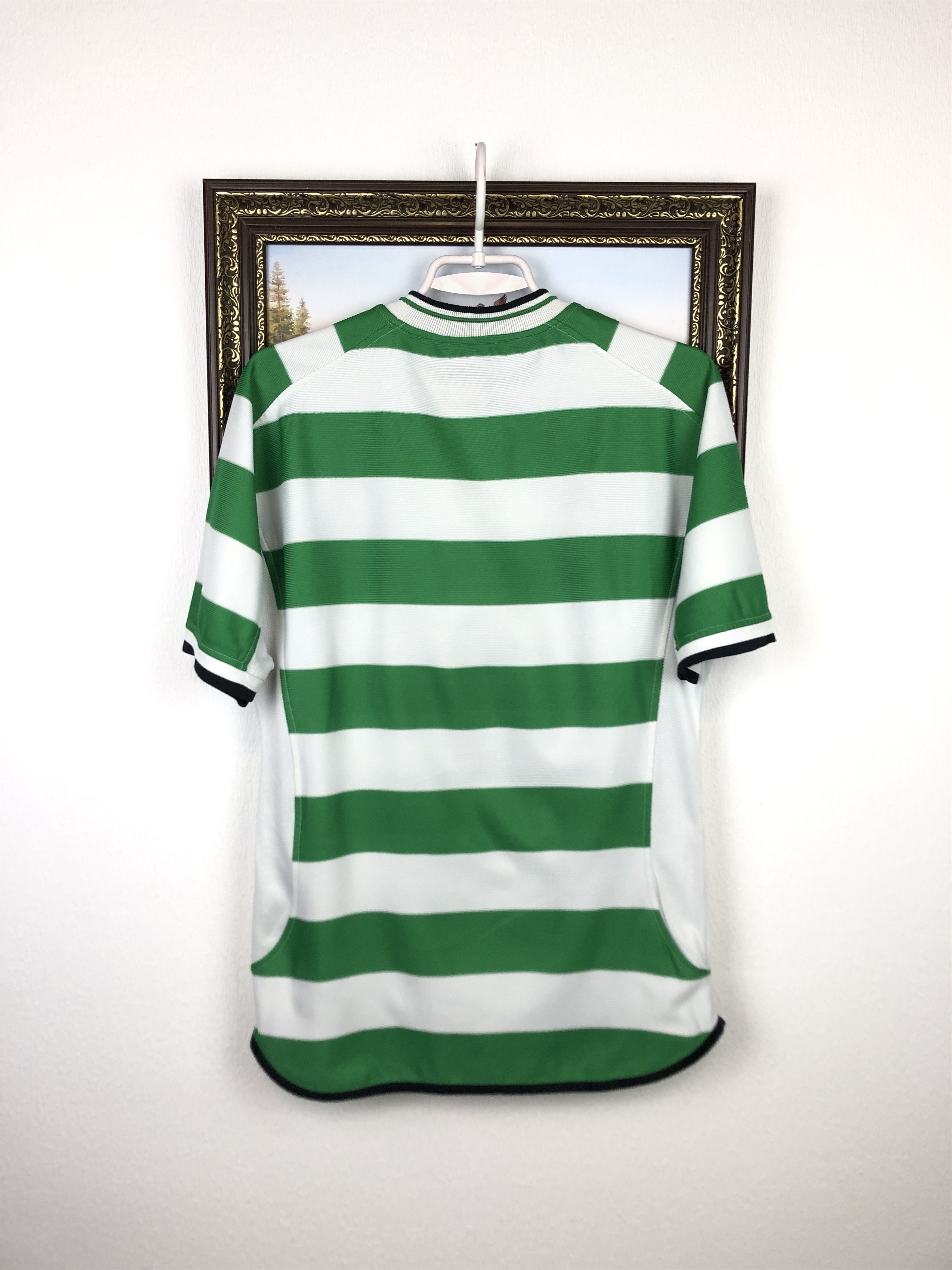 Vintage Celtic Home football shirt 2001 Soccer Umbro Jersey Trikot Size US S / EU 44-46 / 1 - 10 Thumbnail