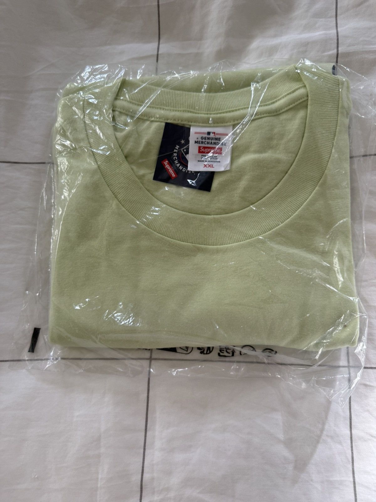 Supreme SUPREME Supreme®/MLB Teams Tee New York Yankees T-Shirt XXL Size US XXL / EU 58 / 5 - 3 Thumbnail