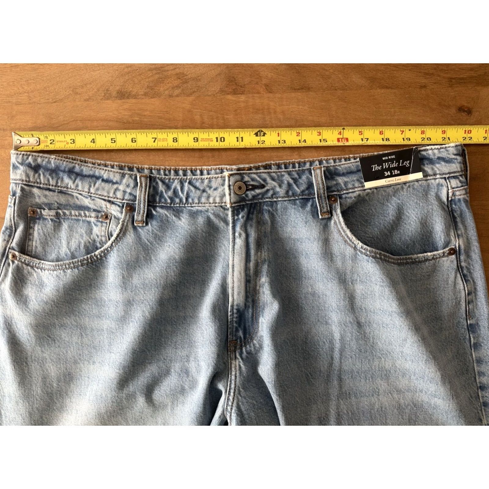 Abercrombie & Fitch Abercrombie & Fitch Jeans Wide Leg Mid Rise Womens 18R Blue Denim 5-Pocket Logo 90s City Hip Hop Vintage? Size 40" / US 18 - 7 Thumbnail