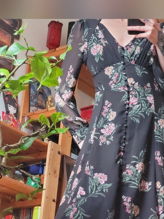 ASTR The Label Astr The Label Cottagecore Floral long sleeve Maxi Dress - S Size S / US 4 / IT 40 - 4 Thumbnail