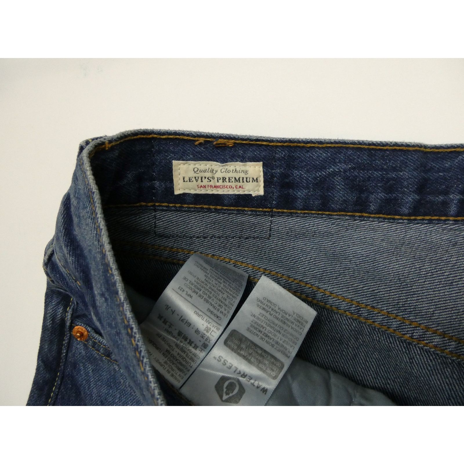 Levi's Levi's 501 distressed denim jeans, 33x32, Levi's Premium Size US 33 - 3 Thumbnail