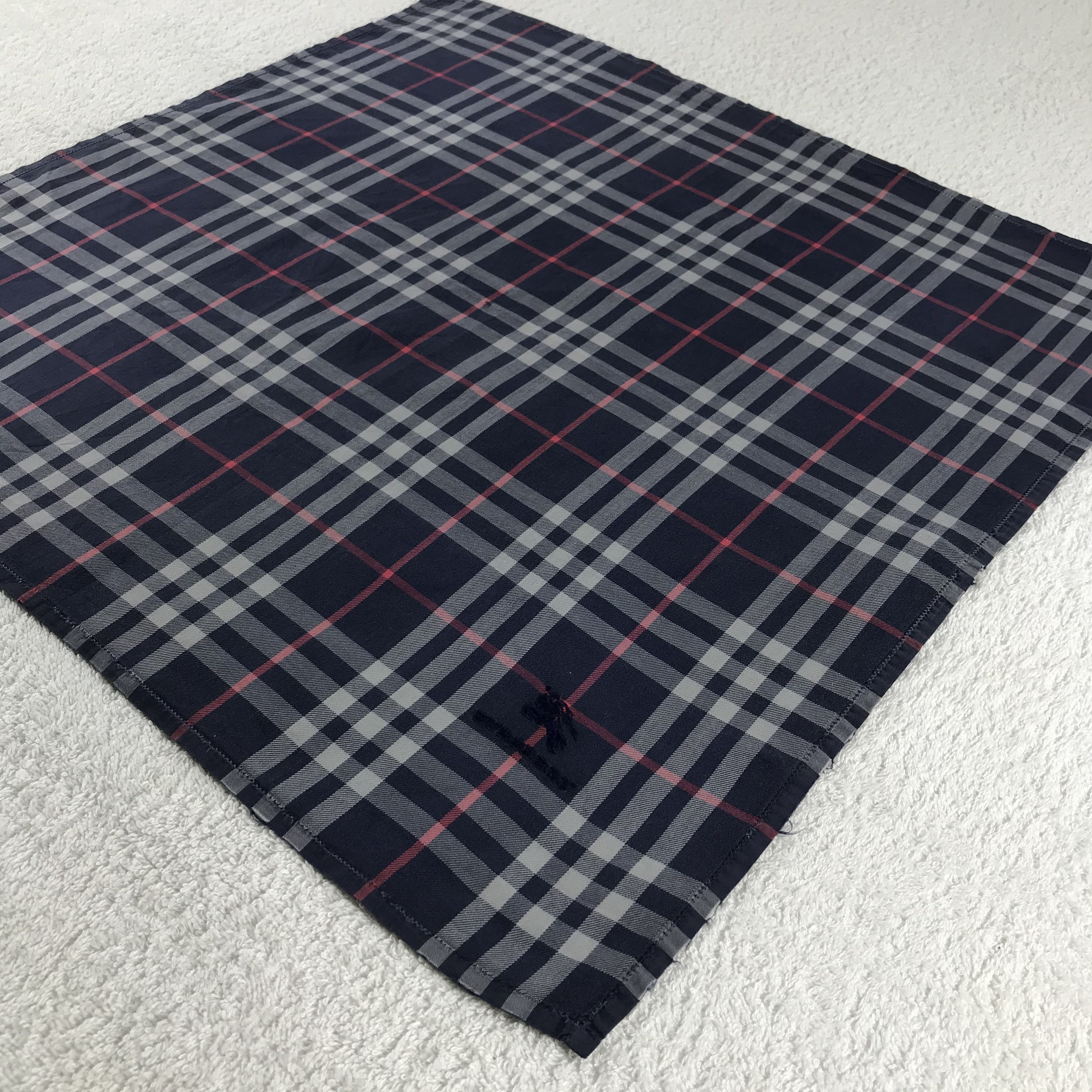 Burberry × Vintage Burberry Bandana / Handkerchief / Neckerchief - S208 Size ONE SIZE - 2 Thumbnail