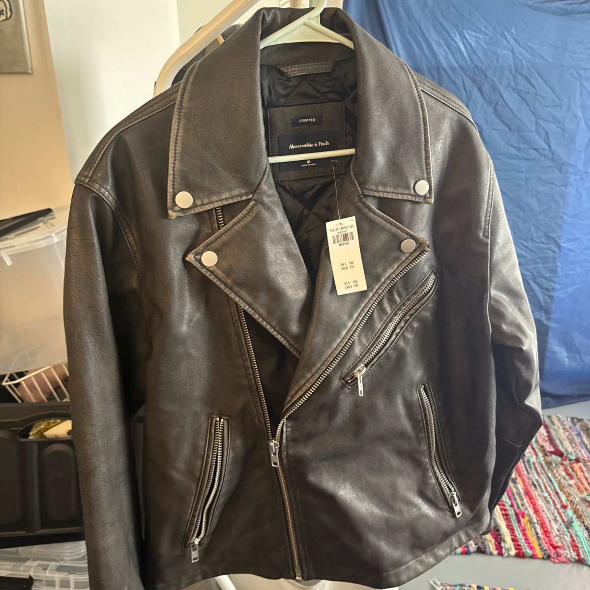 Abercrombie & Fitch abercrombie & fitch men's cropped vegan leather biker jacket Size US M / EU 48-50 / 2 - 6 Thumbnail