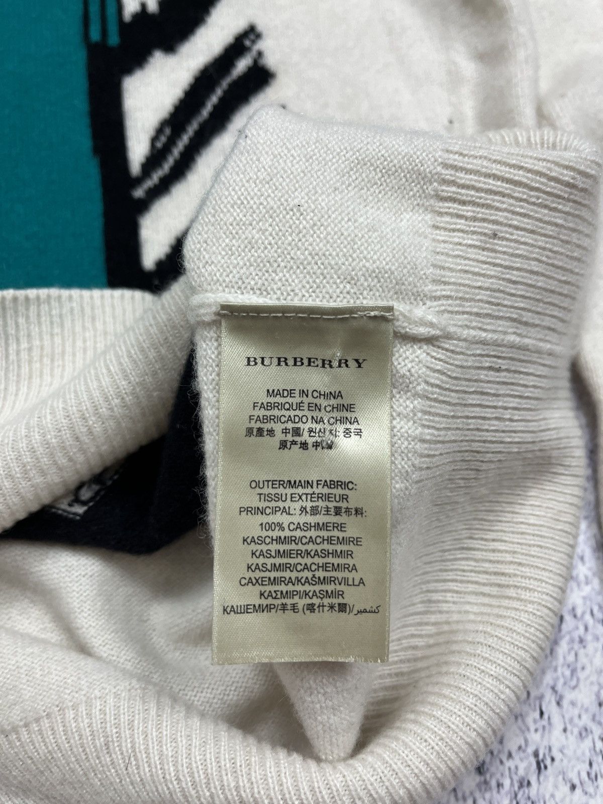 Burberry Burberry Brit Cashmere Big Logo Graphic Women's Sweater Size S / US 4 / IT 40 - 21 Thumbnail