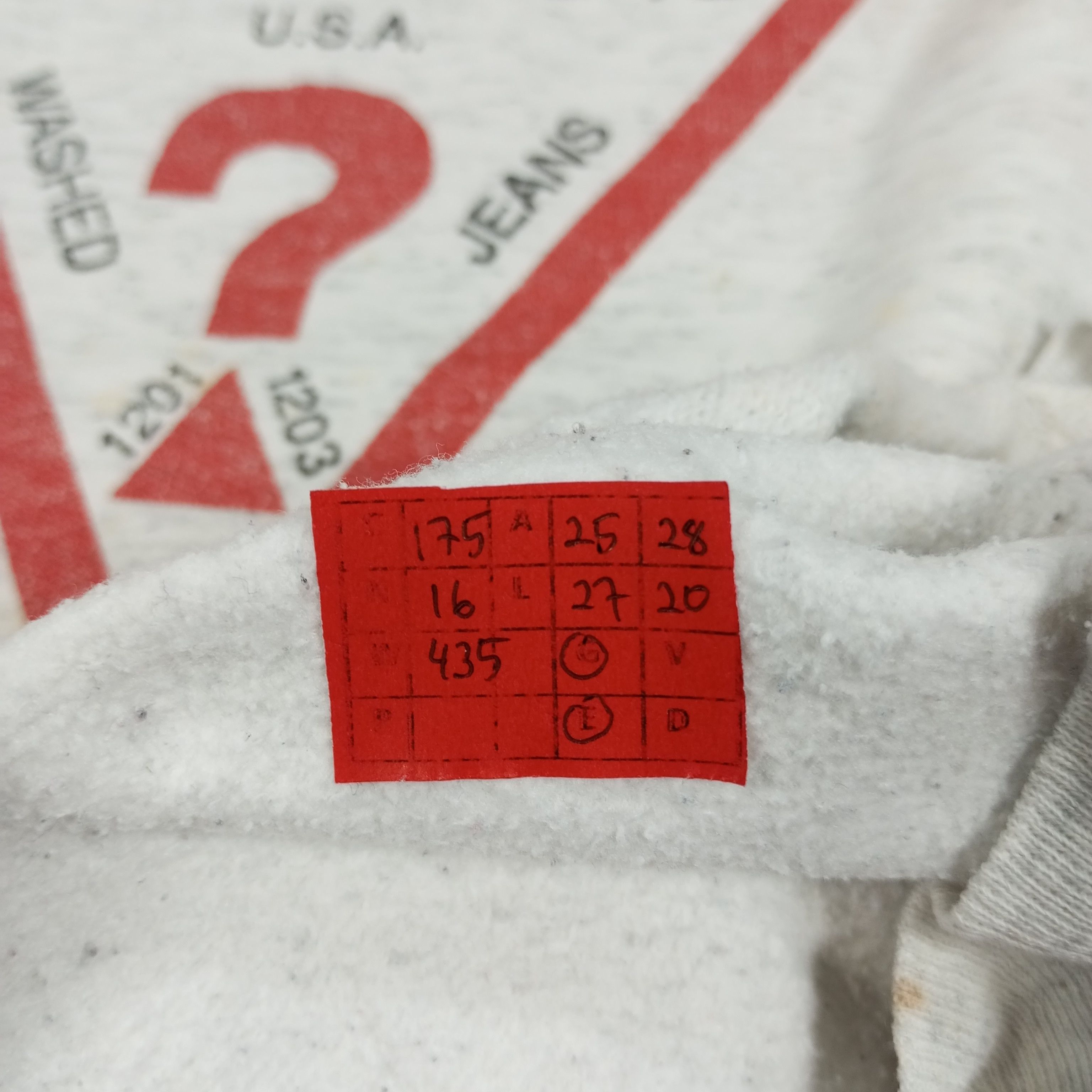 Guess × Vintage Guess Fashion Brand Streetwear Style Vintage Sweatshirt Size US XL / EU 56 / 4 - 12 Thumbnail