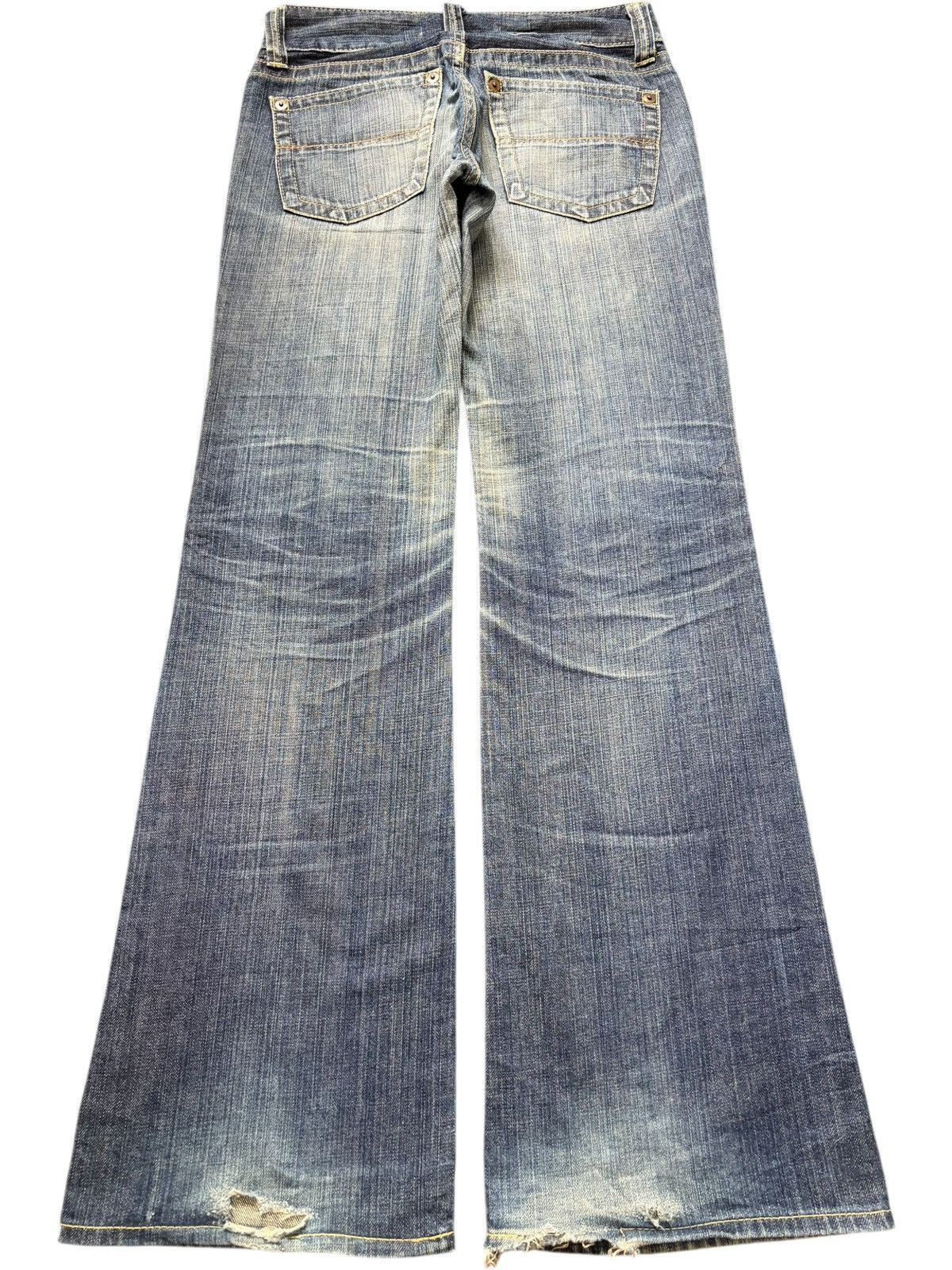 Uniqlo Vintage Japanese Uniqlo Distress Low Rise Flare Jeans Size 29" - 2 Thumbnail