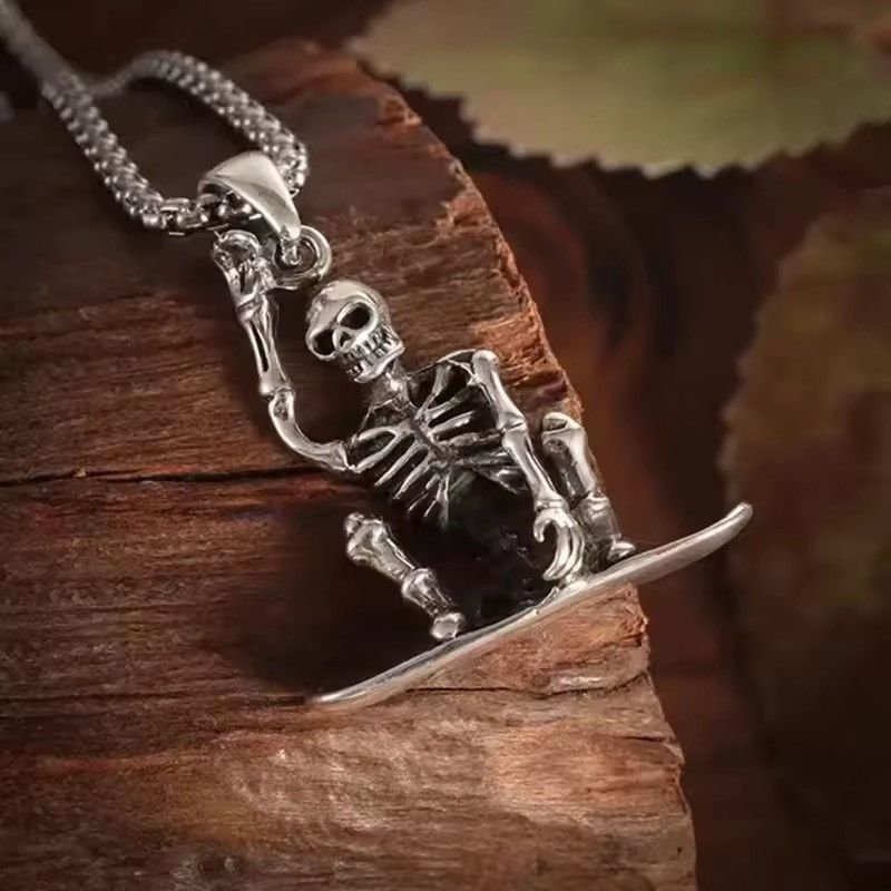 Japanese Brand SKATE Skeleton Necklace Size ONE SIZE - 1 Thumbnail