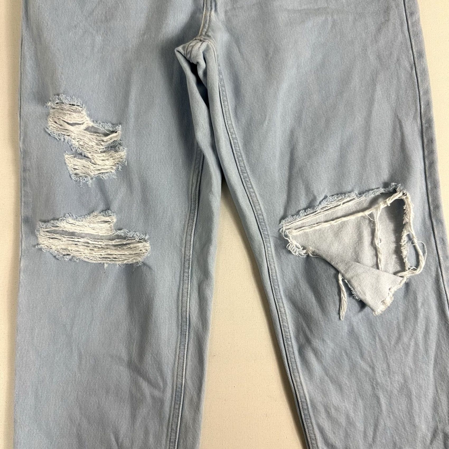 Levi's Levi's SilverTab '94 Baggy Skater Jeans Mens 32x30 Light Distressed 100% Cotton Blue Denim Shirt? Size US 32 / EU 48 - 3 Thumbnail