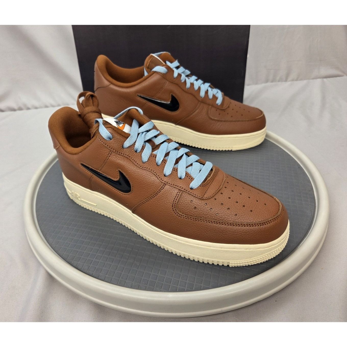Jordan Brand Nike Air Force 1 Low Premium Vintage Pecan DO9785-200 Men’s Size US 12 / EU 45 - 1 Thumbnail