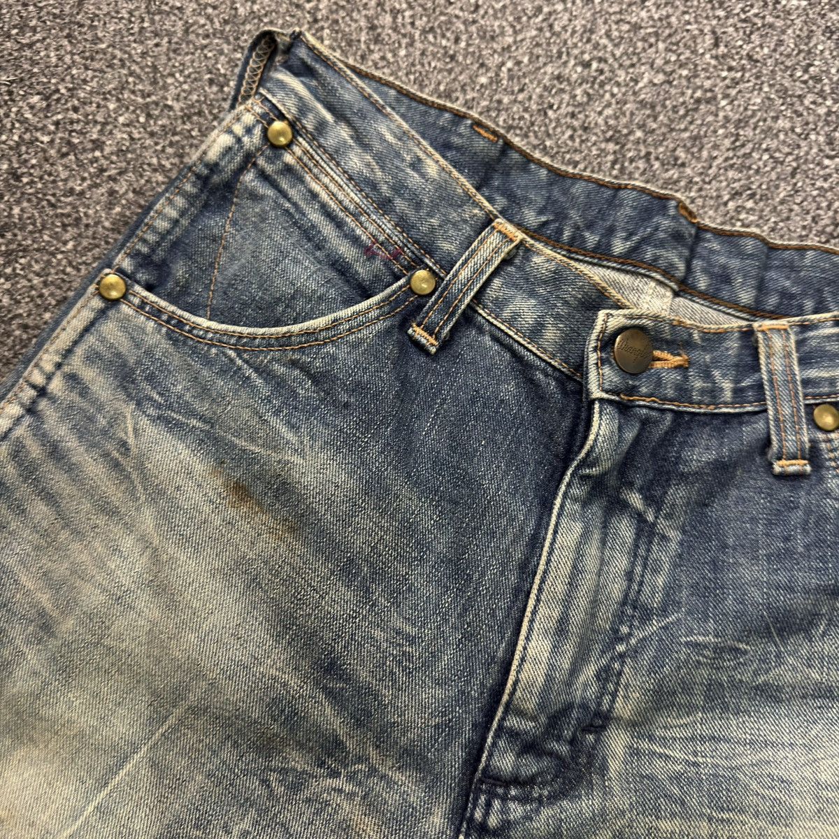 Beauty Beast Vintage 80s Flared Wrangler Distressed Denim Stranger Things Size US 28 / EU 44 - 13 Thumbnail
