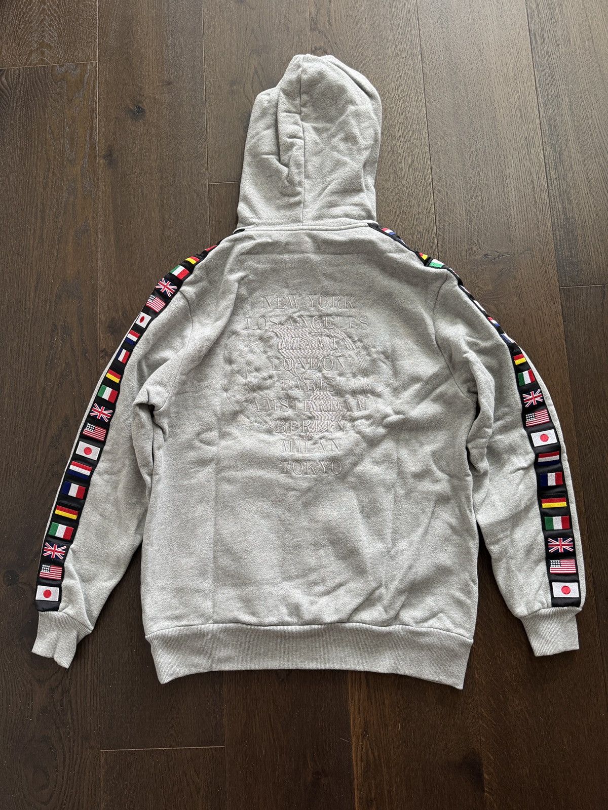 Kith Love Thy City Hoodie Size US L / EU 52-54 / 3 - 1 Thumbnail