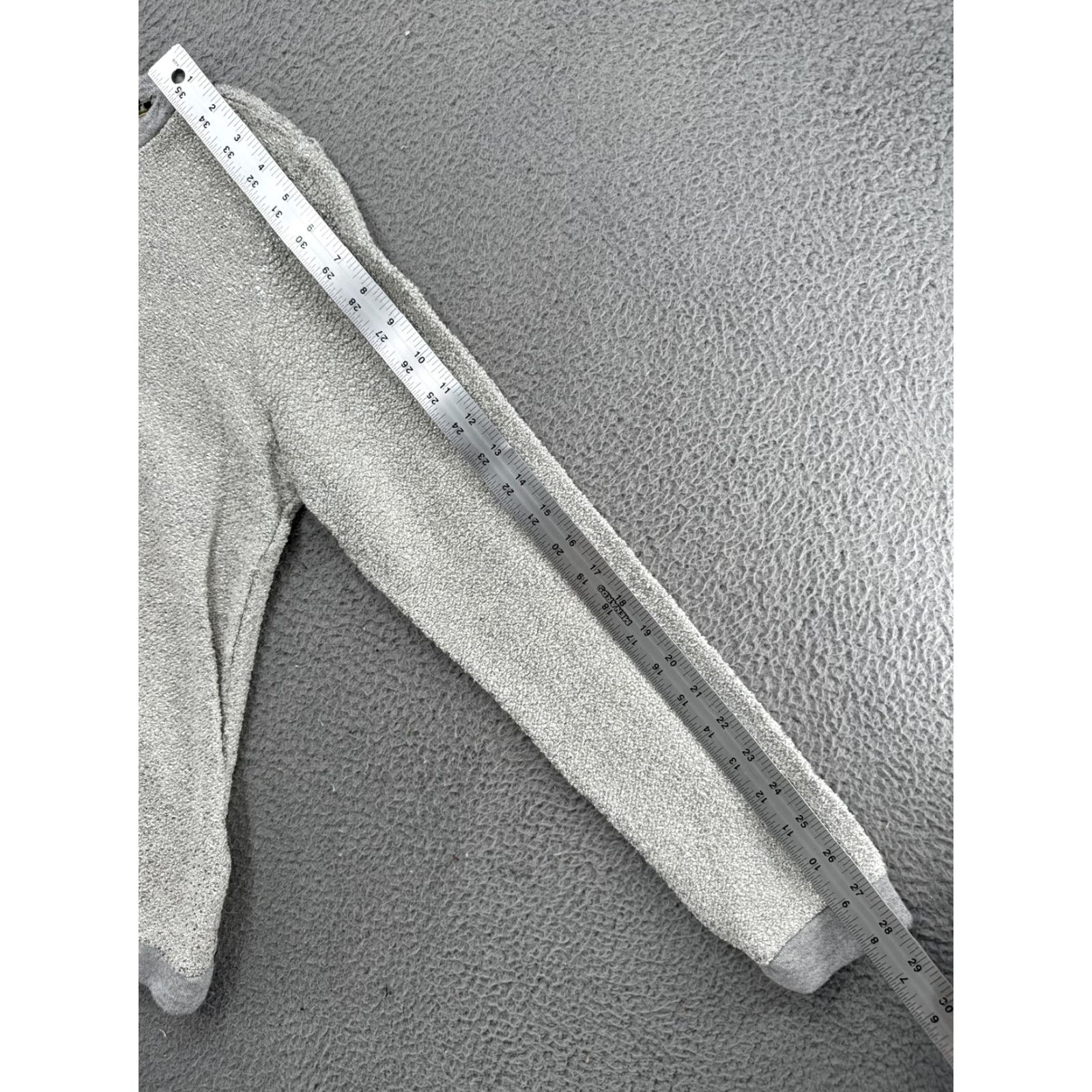 Anthropologie Anthropologie Dolan Sweatshirt Metallic Gray USA Made Women’s Large Gray Sweatshirt Pullover Activewear Womens Size L / US 10 / IT 46 - 7 Thumbnail