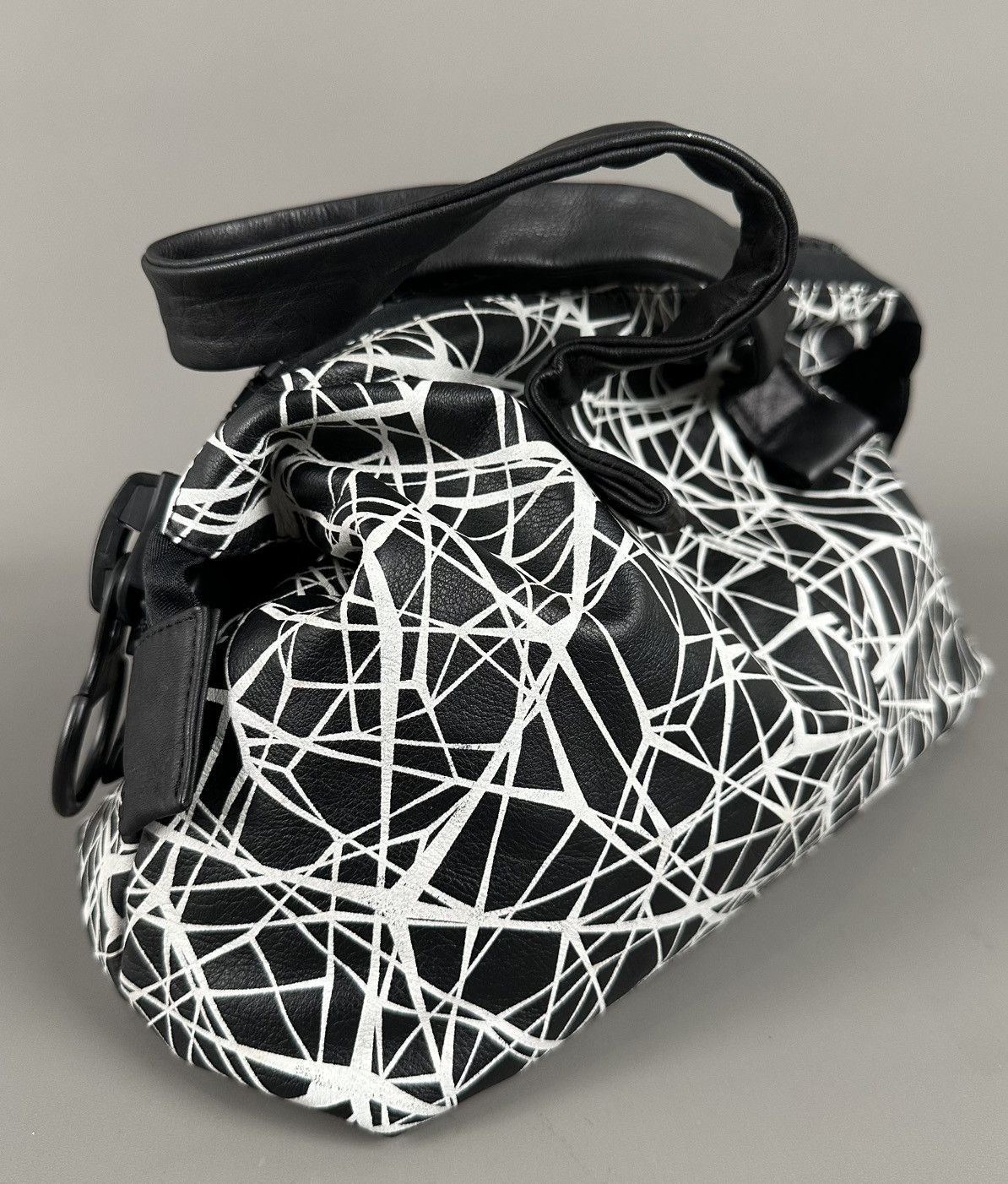 Yohji Yamamoto Kawa - Kawa Big Zipper Abstract Print Leather Hand Bag Size ONE SIZE - 13 Thumbnail