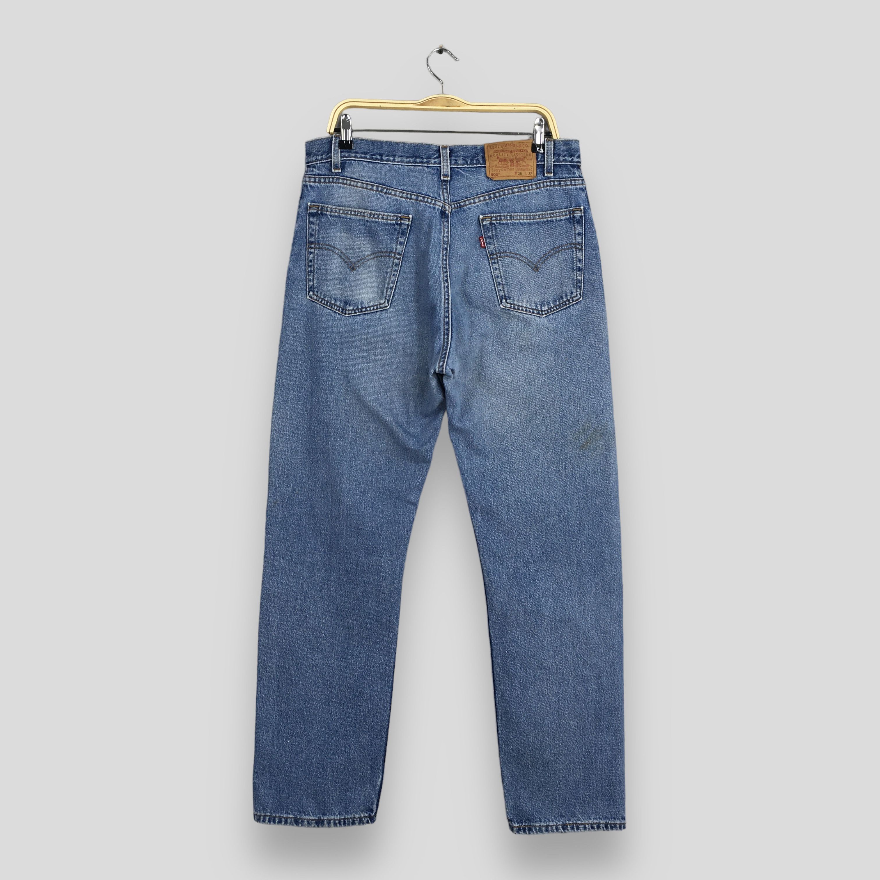 Levi's Size 33x30 Vintage Levi's 505 Light Wash Zipper Jeans S272 Size US 33 - 10 Thumbnail