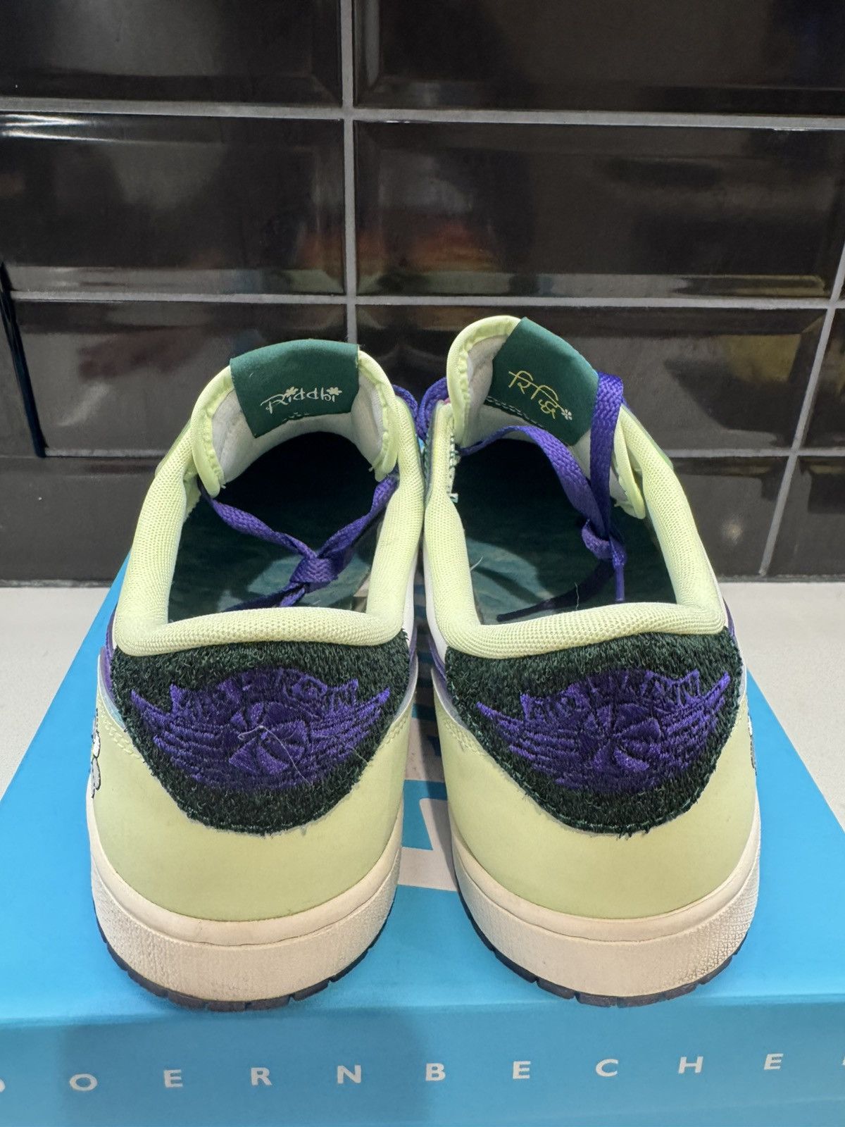 Jordan Brand Air Jordan 1 Low OG “Doernbecher 2023” – Size 13 Size US 13 / EU 46 - 8 Thumbnail