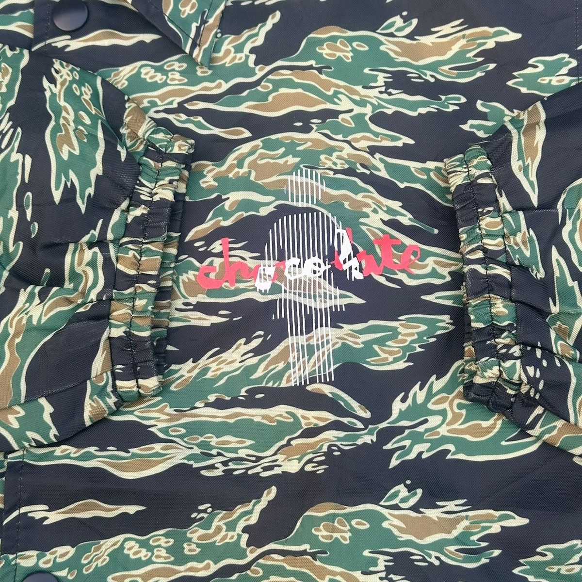Chocolate × Girl Skateboards RARE 🔥 Girl Skate x Chocolate Skate Tiger Camo Coach Jacket Size US M / EU 48-50 / 2 - 5 Thumbnail