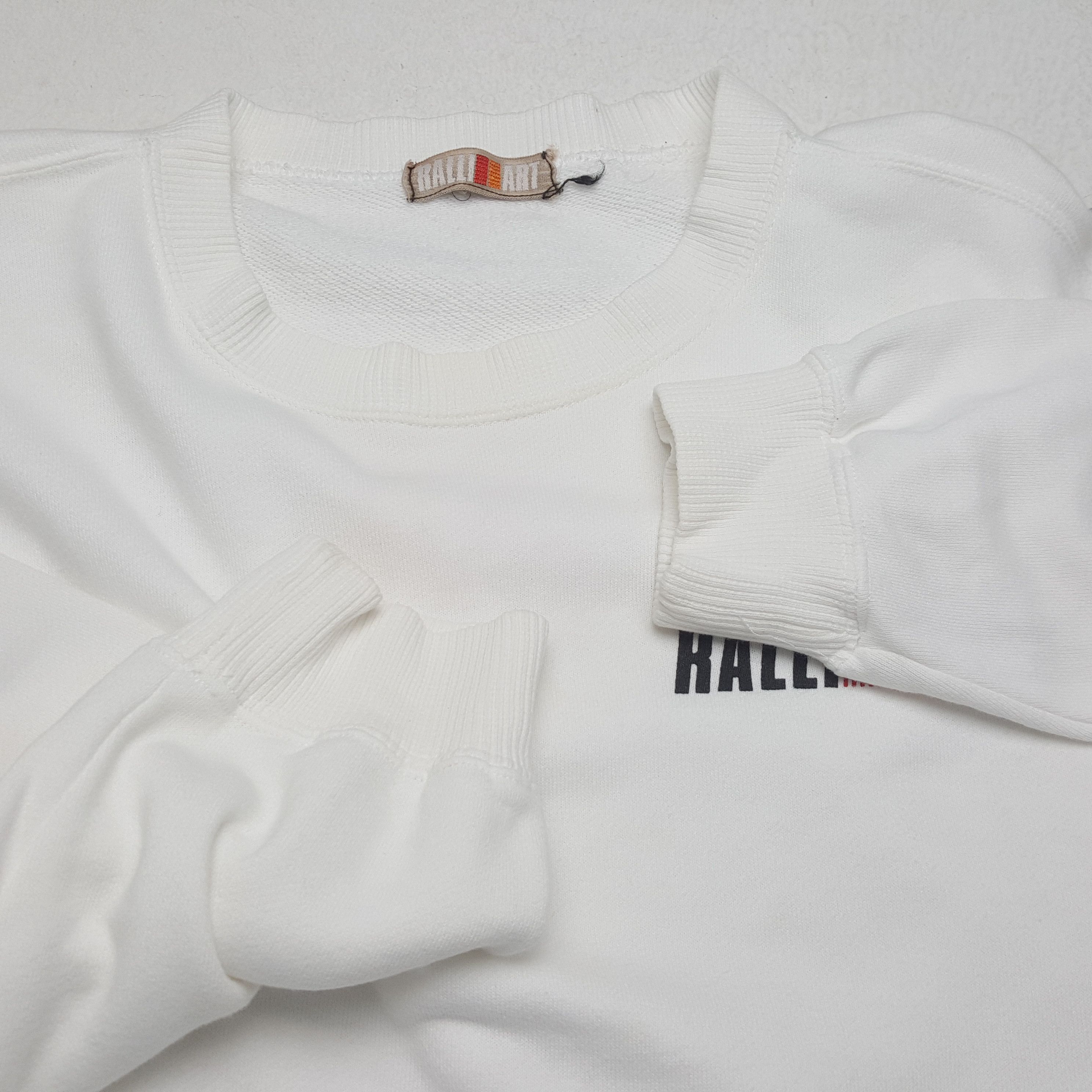 Japanese Brand × Vintage Vintage MITSUBISHI RALLI ART Japan Motorsports Sweatshirts Size US L / EU 52-54 / 3 - 9 Thumbnail