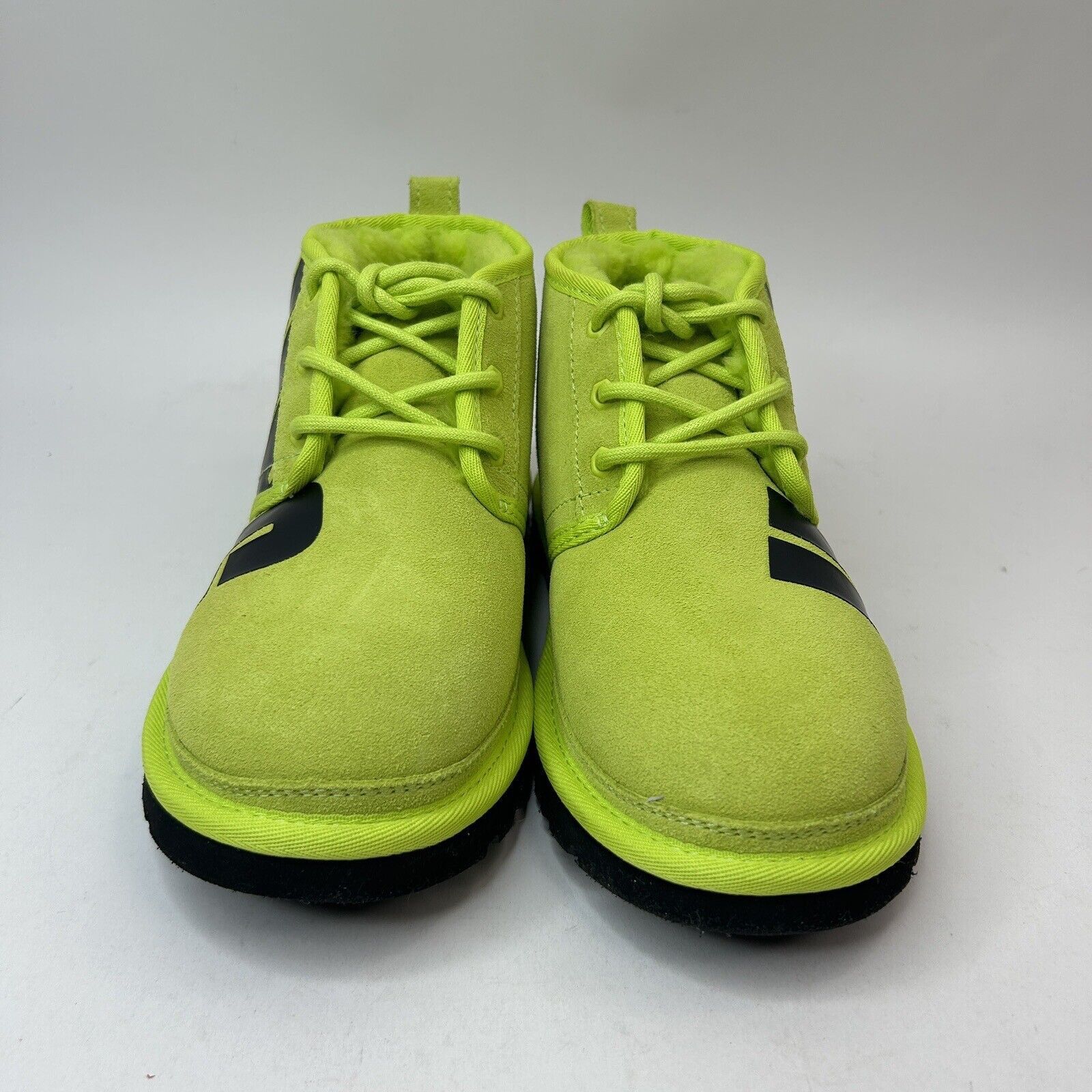 Ugg UGG Neumel Chopd Chukka Boots “Key Lime/Grinch” 2023 Size US 7.5 / IT 37.5 - 2 Thumbnail