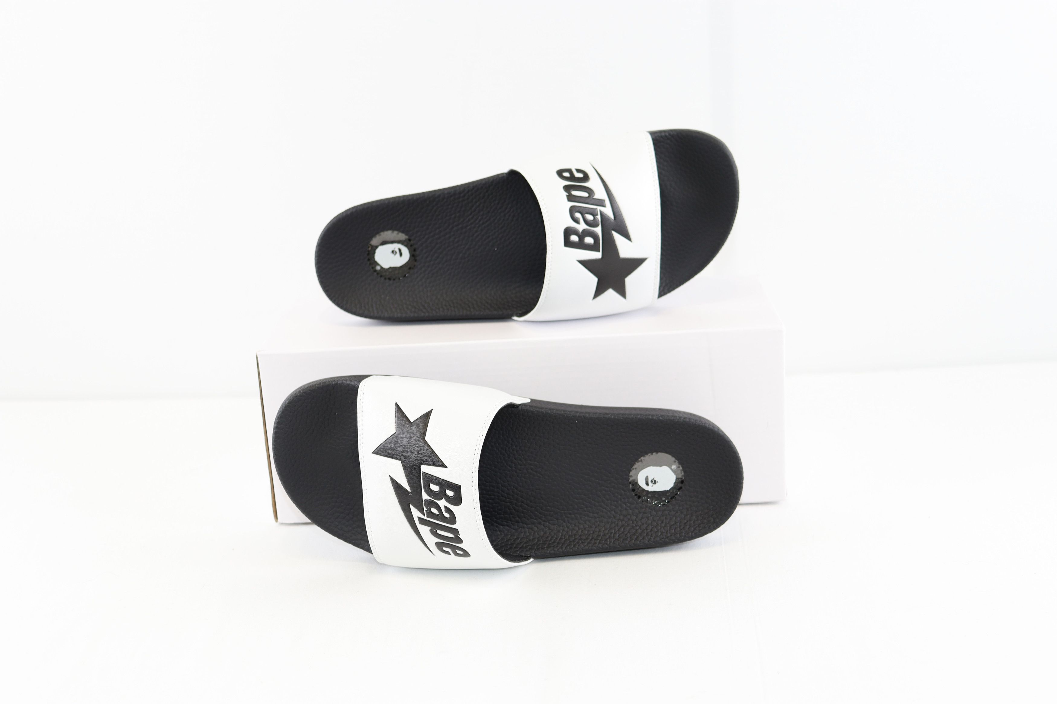 Bape o1rshd1 Bapesta Slides Sandals in Black White Size US 9 / EU 42 - 13 Thumbnail
