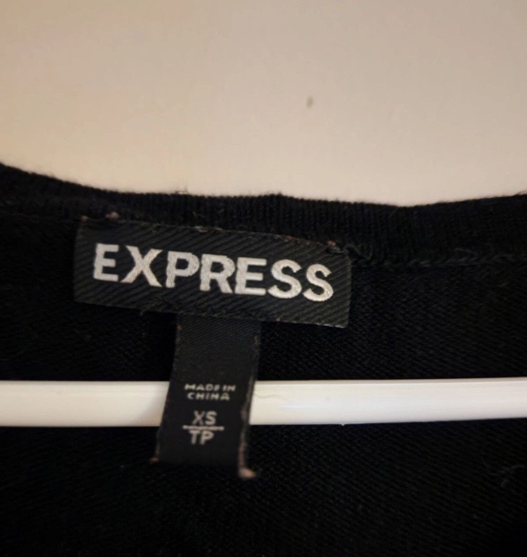 Express Express Black Asymmetrical Long U Scoop Neck Sweater XS Size XS / US 0-2 / IT 36-38 - 3 Thumbnail