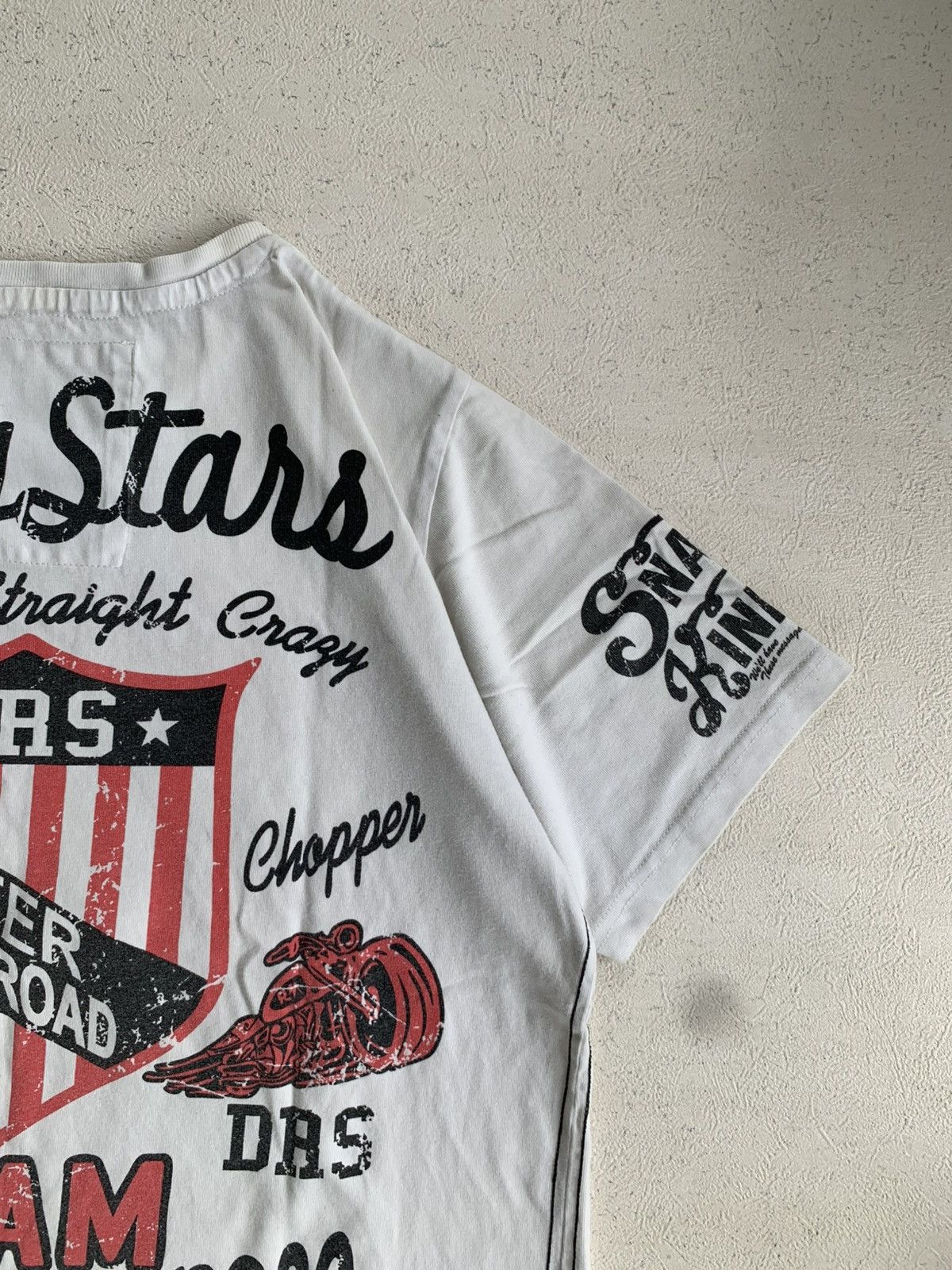 Japanese Brand Y2K Japanese Trade Mark Bone Shake Tee Size US M / EU 48-50 / 2 - 21 Thumbnail