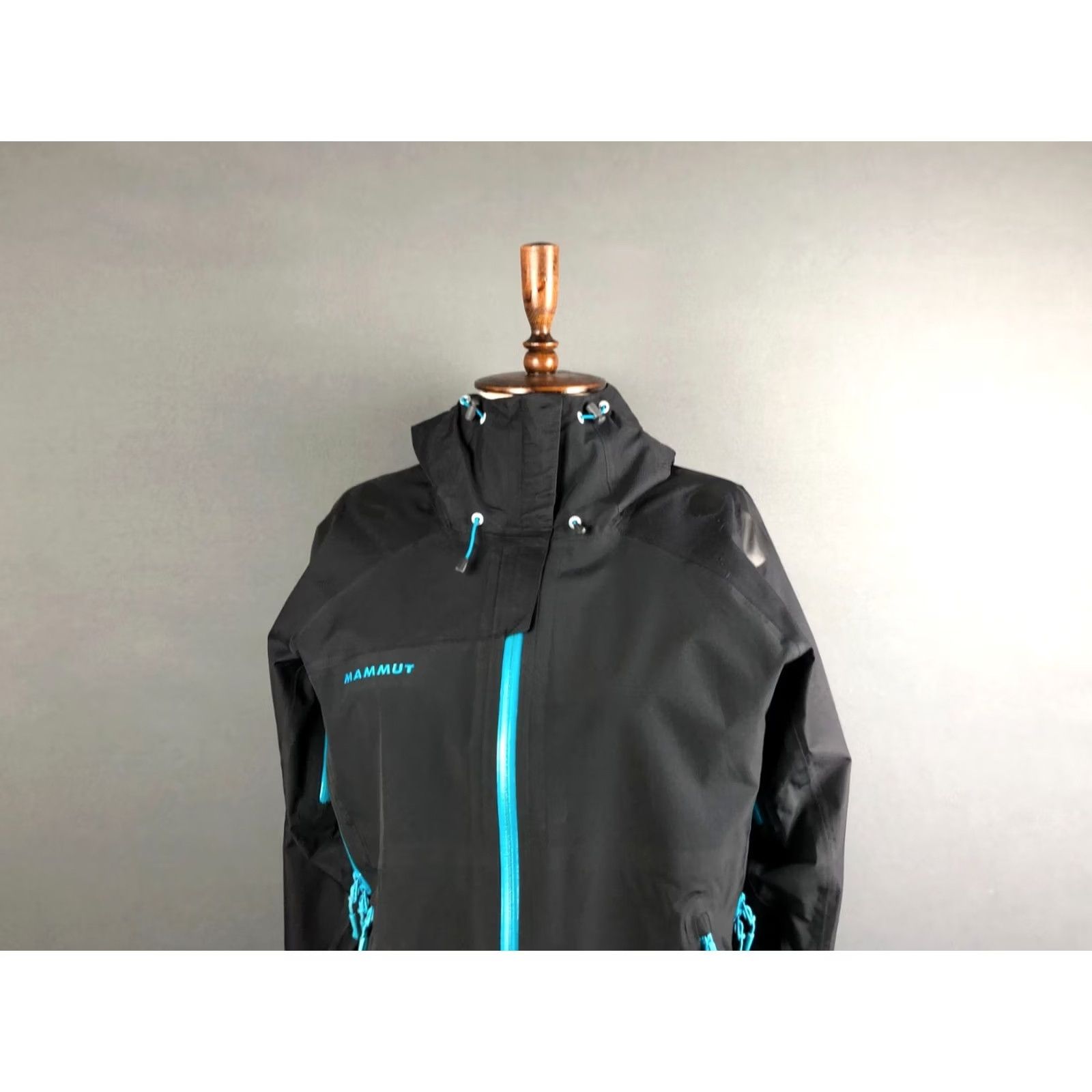 Mammut Mammut Windbreaker Jacket Women L Black Polyamide Full Zip Hooded Windbreaker Womens Regular Fit Size L / US 10 / IT 46 - 6 Thumbnail