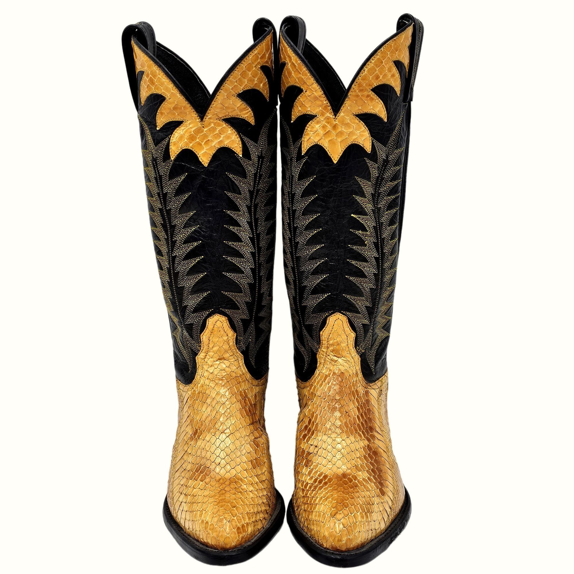 Tony Lama Vintage Tony Lama Exotic Yellow Black Python Snake Cowgirl 5 Size US 5 / IT 35 - 5 Thumbnail