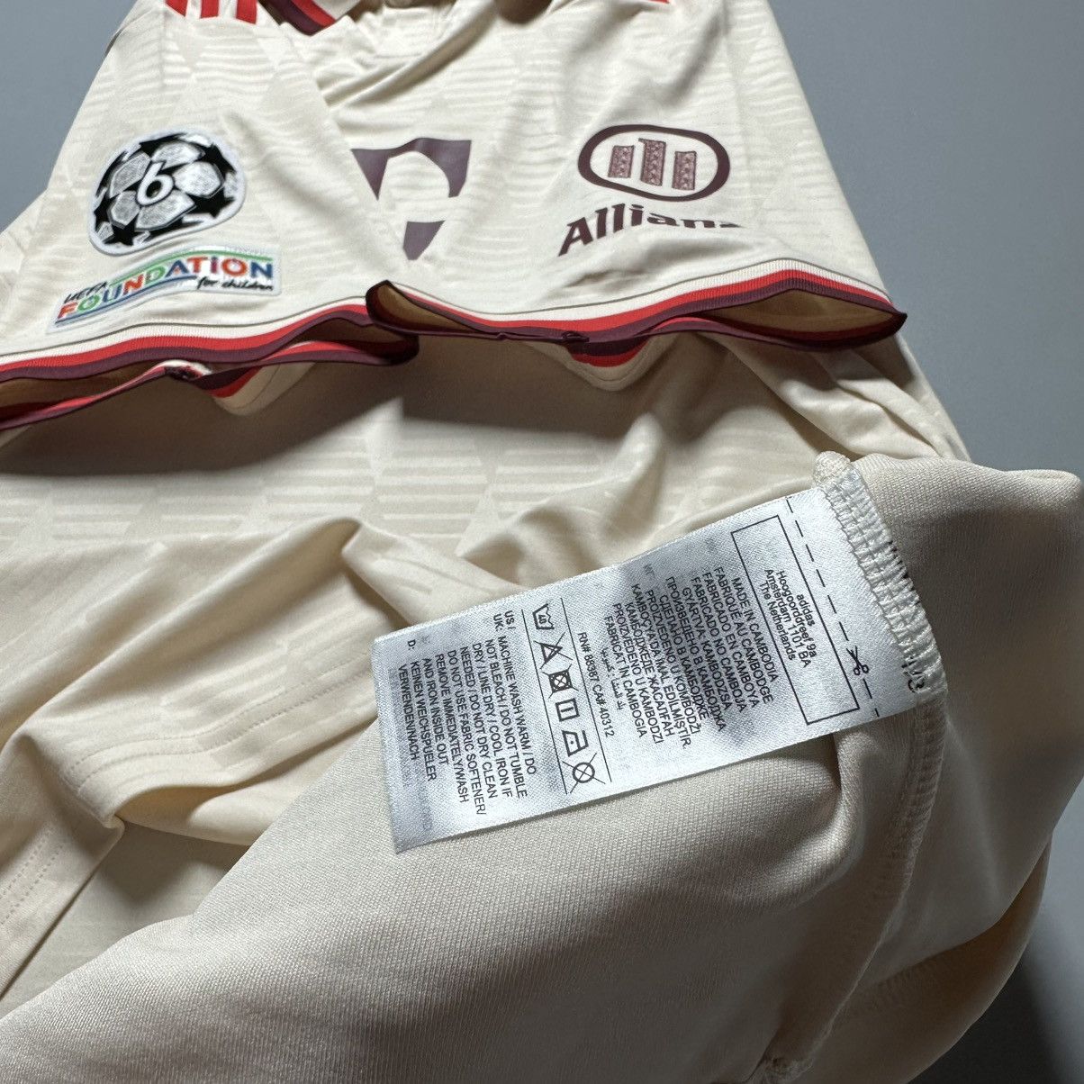 Vintage BAYERN ADIDAS 2024/2025 FOOTBALL THIRD JERSEY #17 OLISE Size US XL / EU 56 / 4 - 11 Thumbnail
