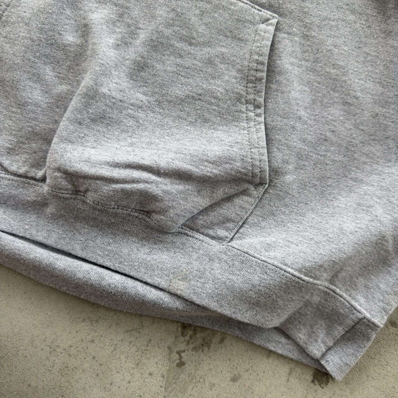 Thrasher Thrasher Flame Logo Grey Vintage Hoodie Size M Size US M / EU 48-50 / 2 - 5 Thumbnail