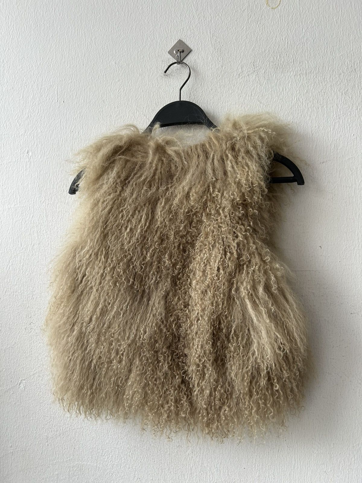 GOA GOA Sheep Fur Vest Size ONE SIZE - 6 Thumbnail