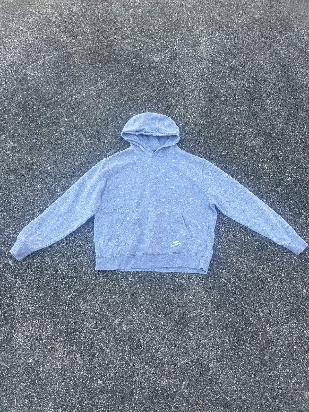Nike Grey nike hoodie Size US L / EU 52-54 / 3 - 1 Thumbnail