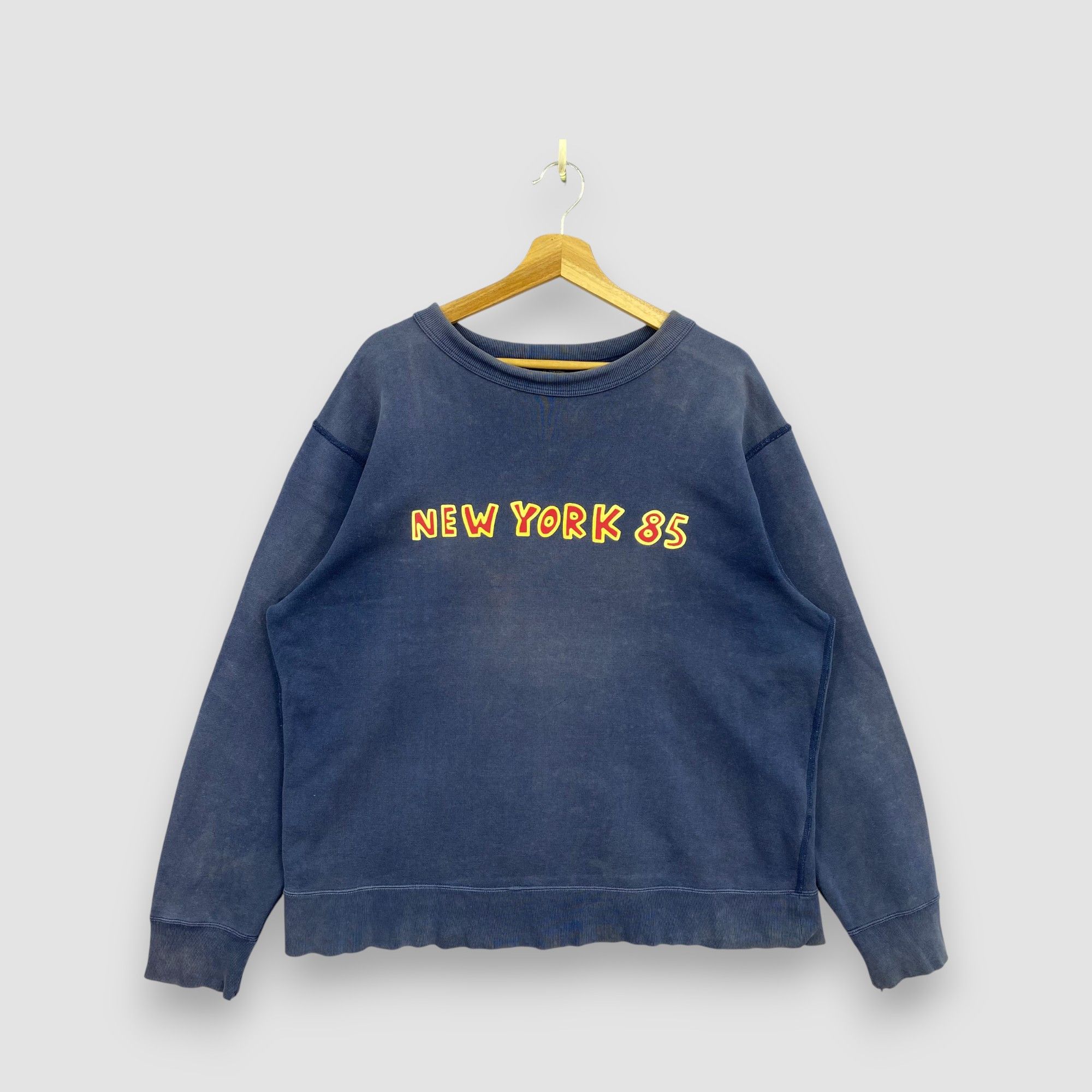 Keith Haring Vintage Faded Keith Haring Sweater New York 85 Sweatshirt Size US XL / EU 56 / 4 - 1 Thumbnail