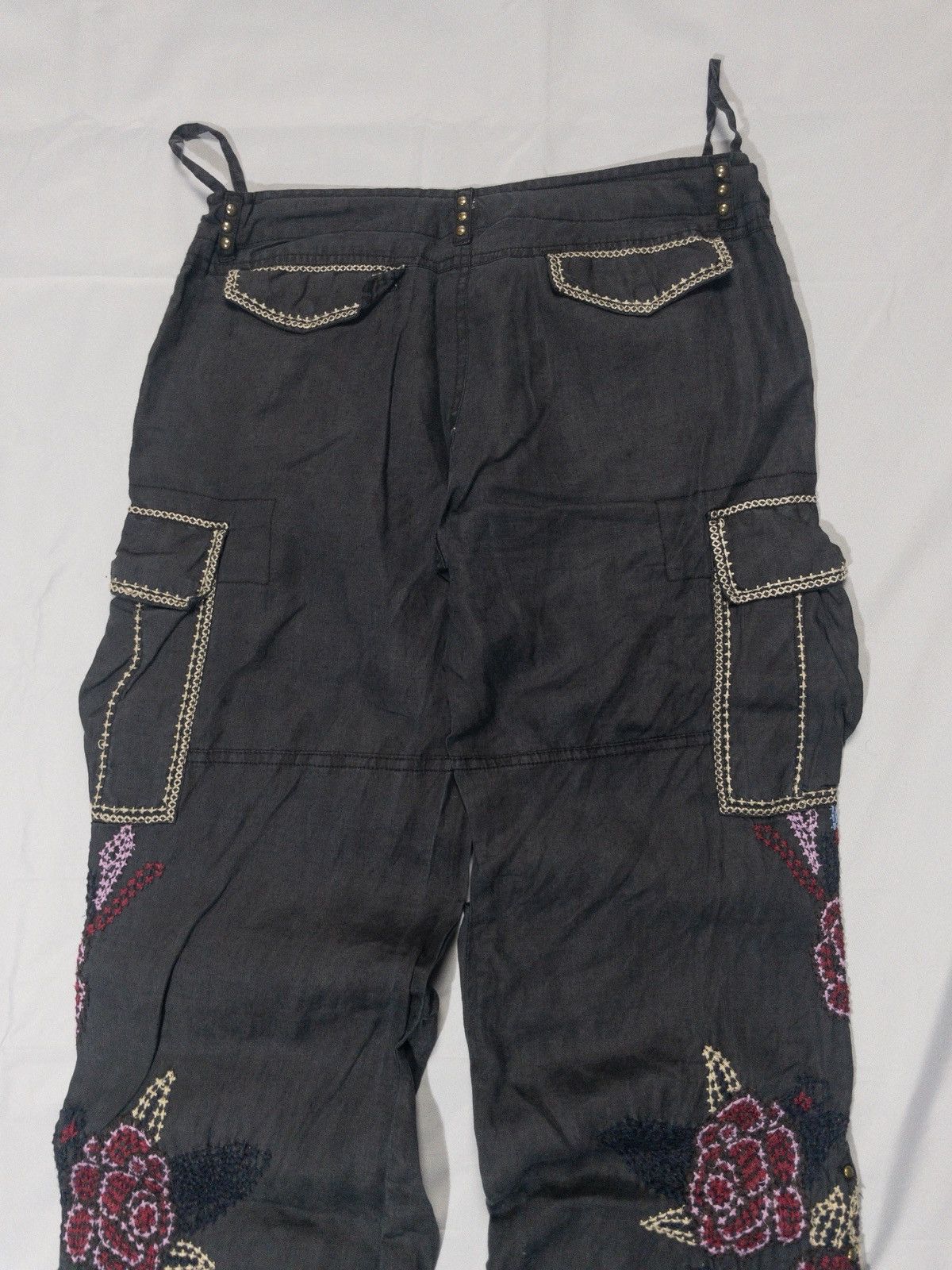 Vintage Floral Embroidered Adjustable Cargo Pants with Ankle Zips Size US 34 / EU 50 - 9 Thumbnail