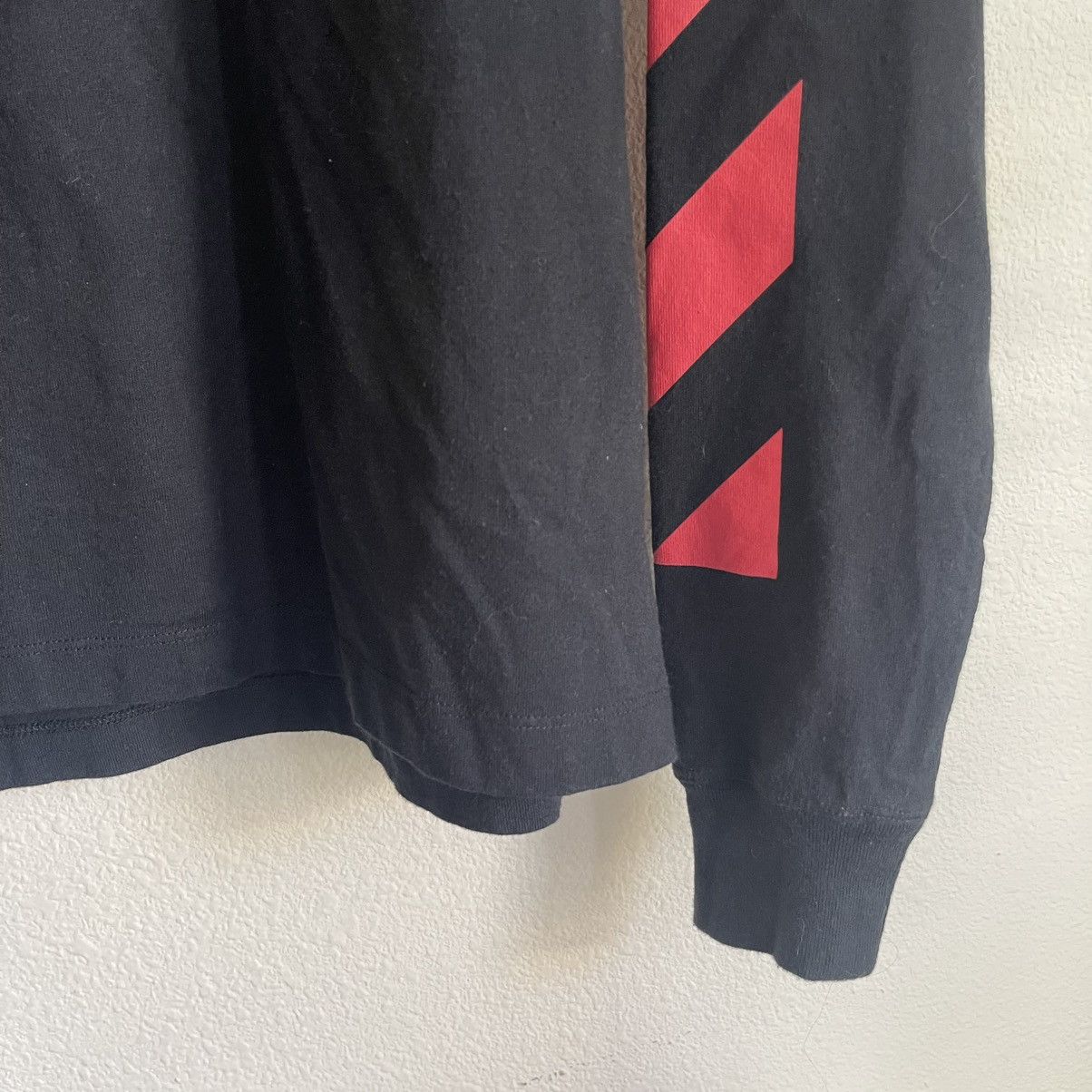 Off-White Off White Fall Winter 19 - 20 Bat Wings Long Sleeve T Shirt Size US XXS / EU 40 - 3 Thumbnail