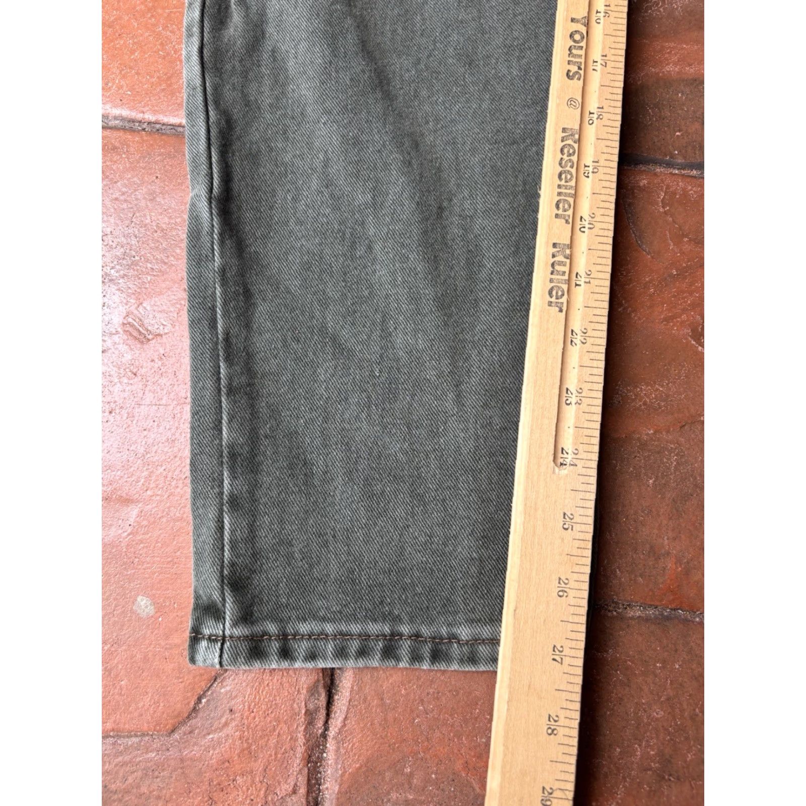 Lee VINTAGE Lee Riveted Jeans Mens 29x29 Green Jeans 5-Pocket Design, Relaxed Fit, Denim, Cotton Blend, Button Zip Closure, 1990s USA Era Men’s Size US 29 - 5 Thumbnail
