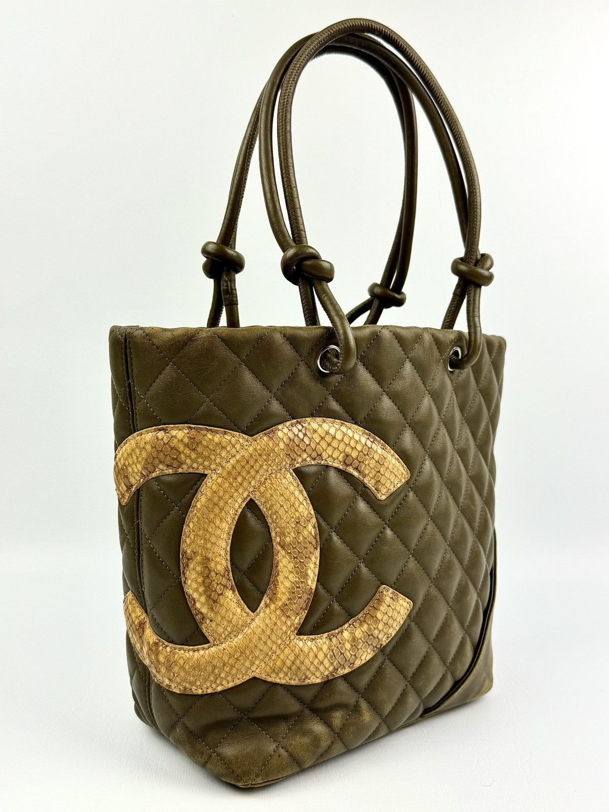 Chanel Chanel - 04 - Army Green - Trashed - Mini - Python - Cambon Size ONE SIZE - 2 Thumbnail