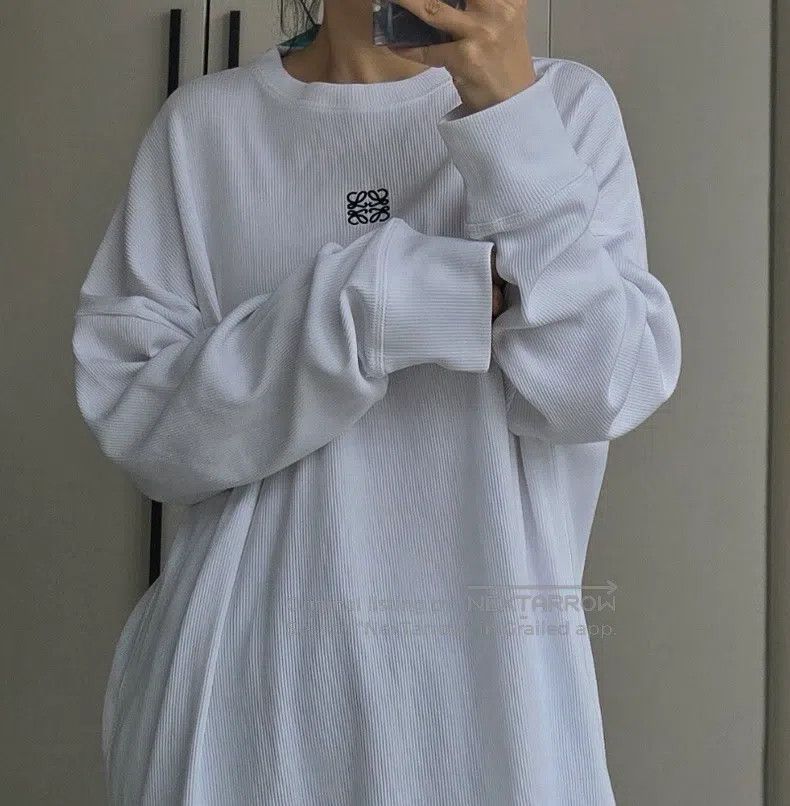 Loewe Loewe White Logo Embroidered Cotton Crew Neck Long-Sleeve Size XS / US 0-2 / IT 36-38 - 9 Thumbnail