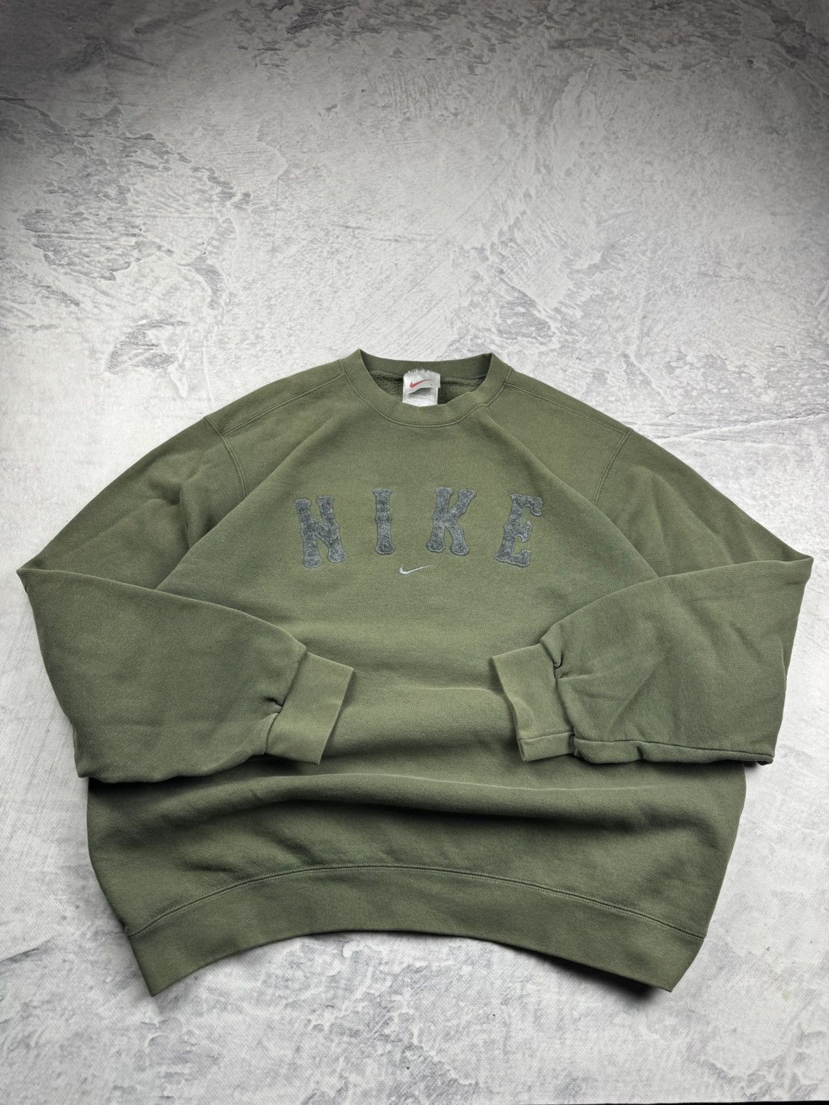 Nike × Vintage NIKE VINTAGE CENTER LOGO OVERSIZE BOXY SWEATSHIRT Size US L / EU 52-54 / 3 - 4 Thumbnail