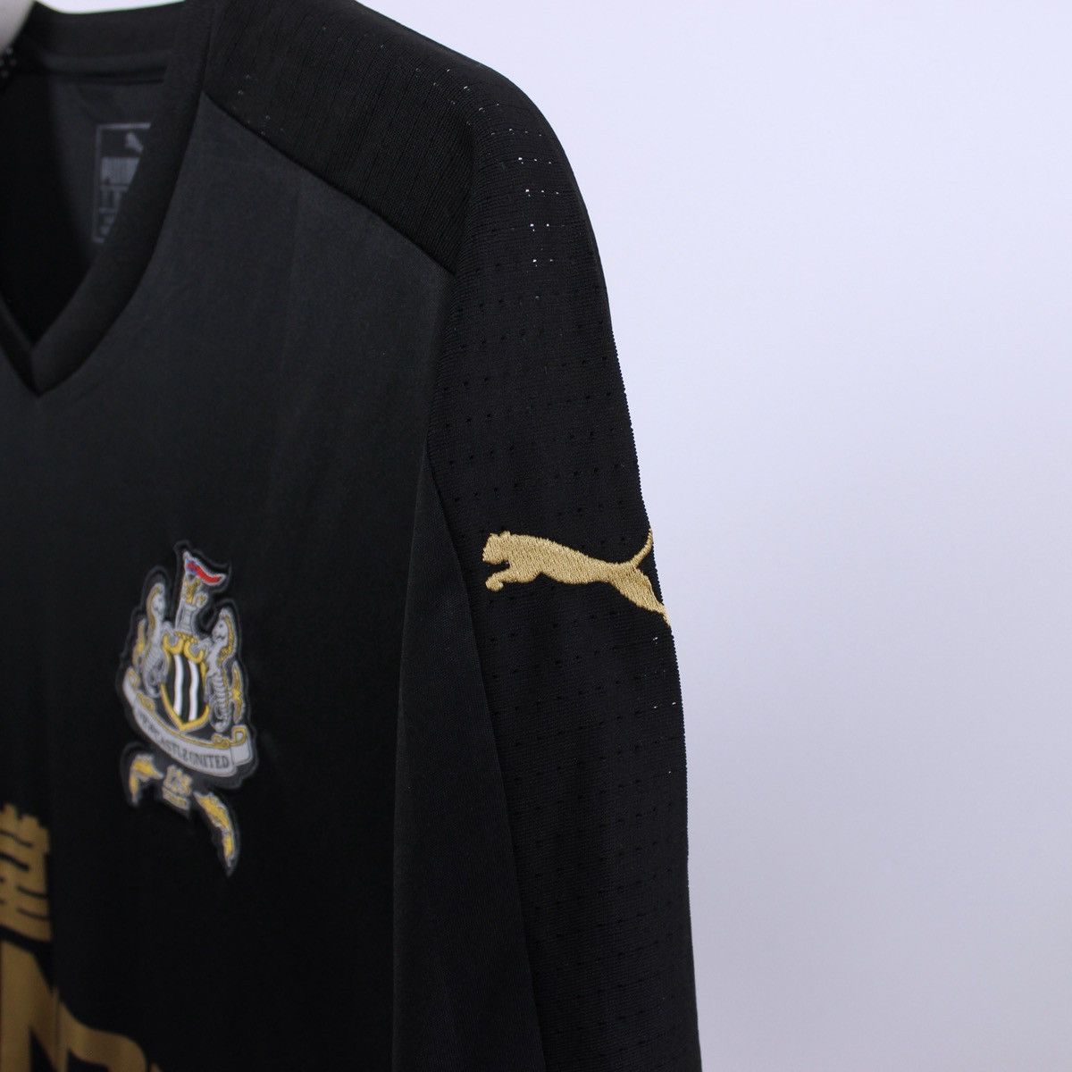 Puma Puma Newcastle United 2017/18 Away Jersey Black Gold Size US XL / EU 56 / 4 - 4 Thumbnail