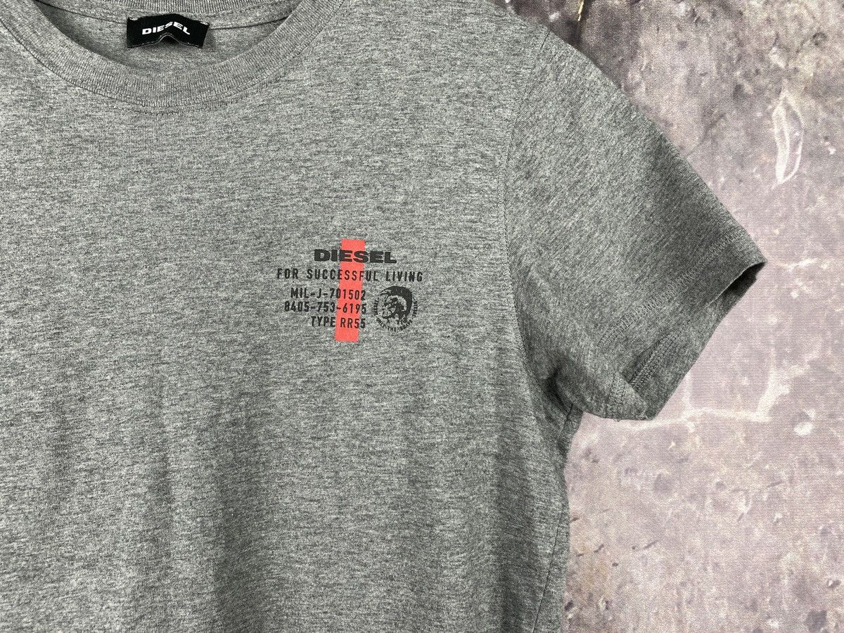 Diesel × Vintage Women’s Diesel T-Shirt Streetwear Size XS Size XS / US 0-2 / IT 36-38 - 4 Thumbnail